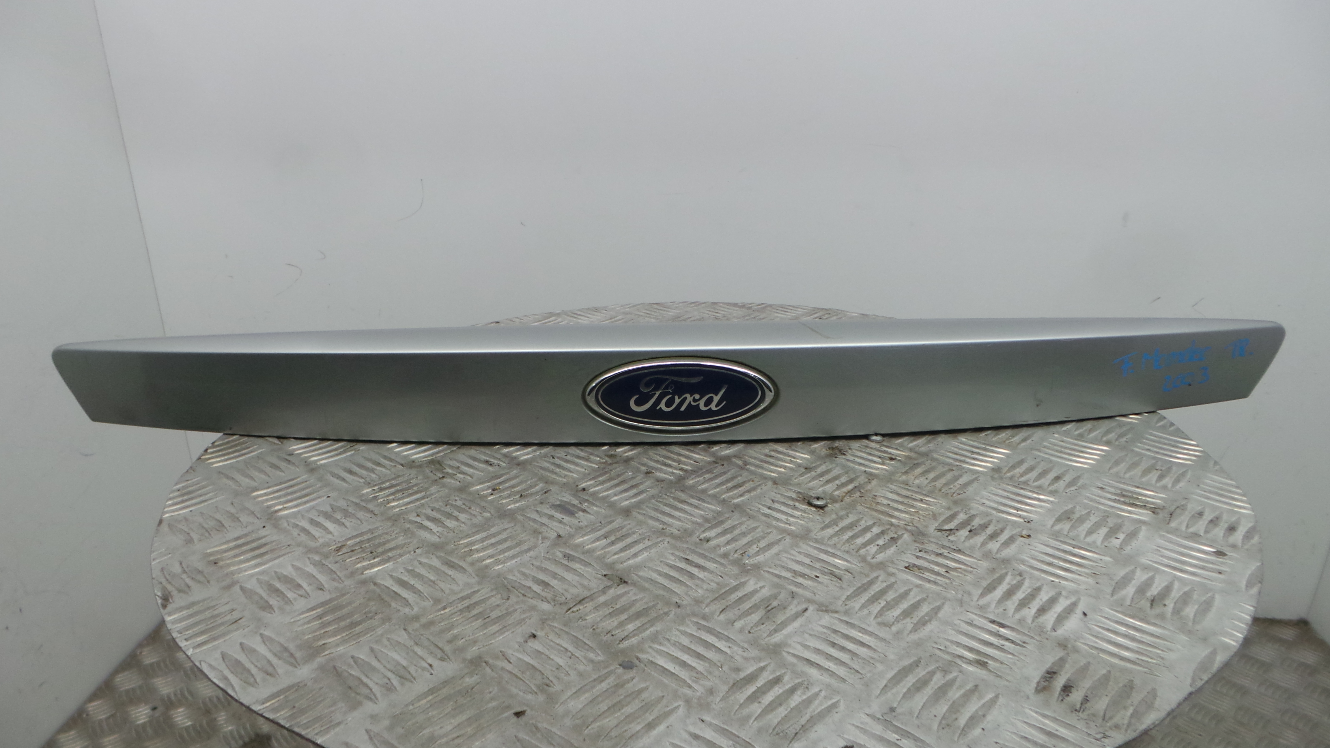 Puxador Exterior da Tampa da Mala 1S71-F43400-F - FORD MONDEO III (B5Y)-33639099