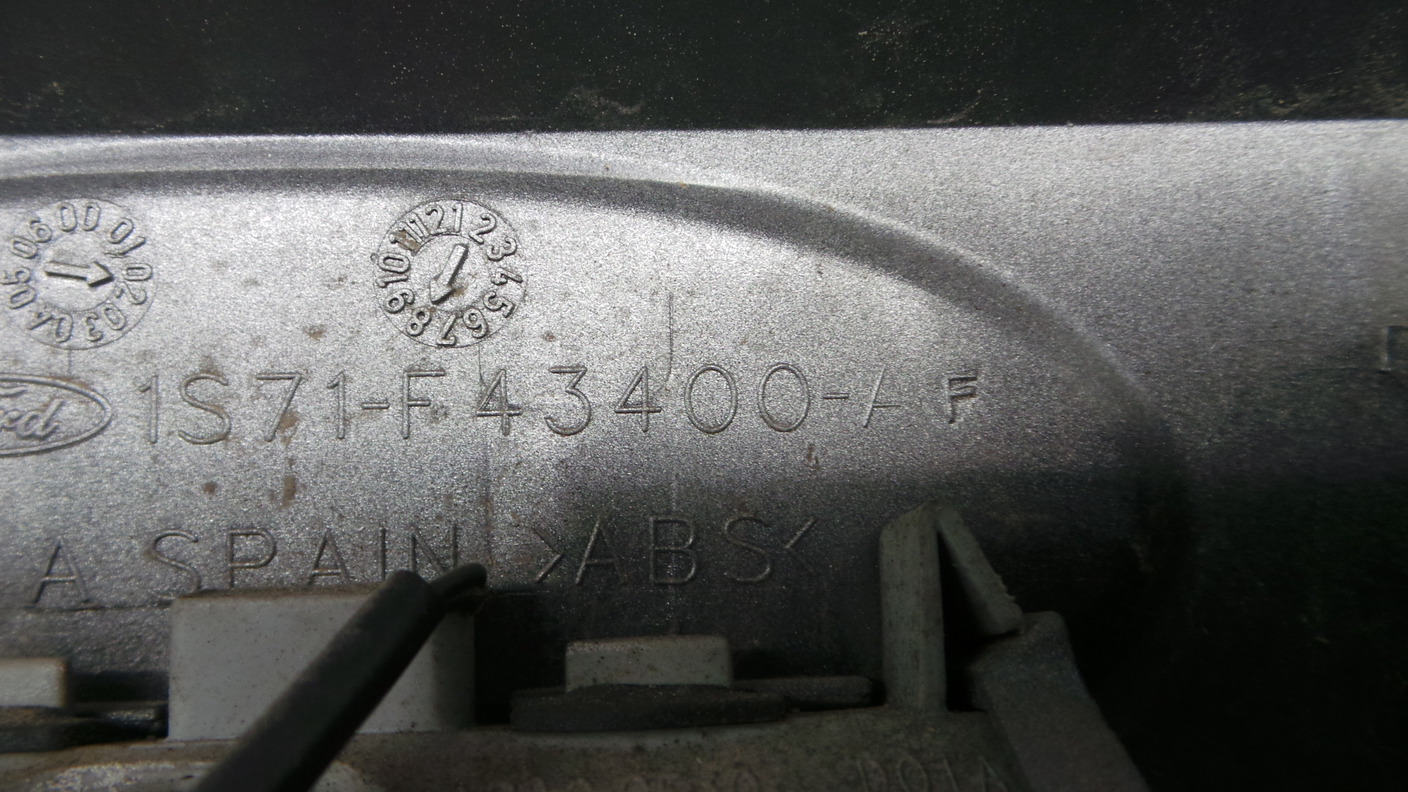 Puxador Exterior da Tampa da Mala 1S71-F43400-F - FORD MONDEO III (B5Y)-33639099