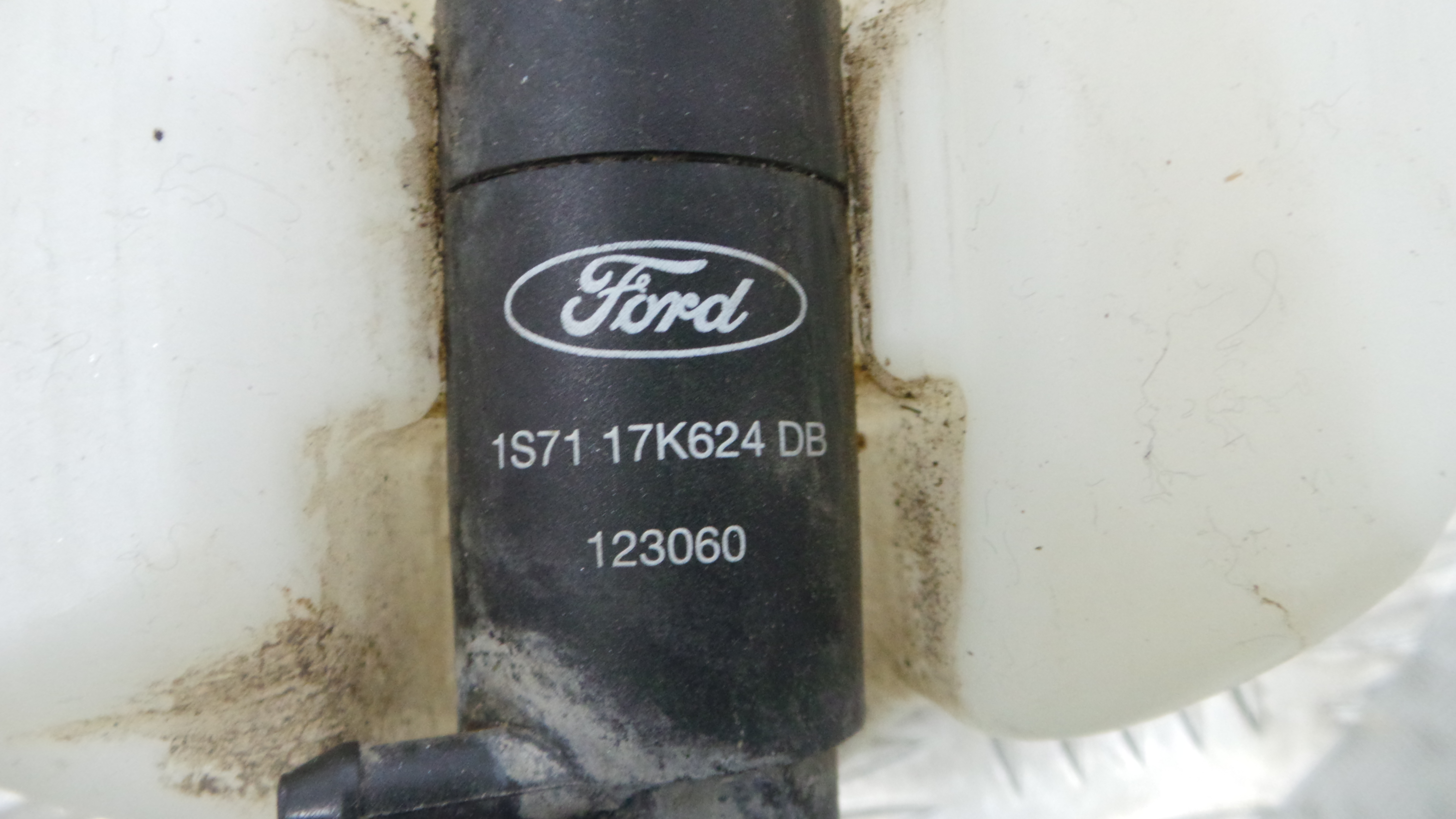 Deposito Reservatório Limpa Vidros Para Brisas 1S71-17618-AD - FORD MONDEO III (B5Y)-33639362