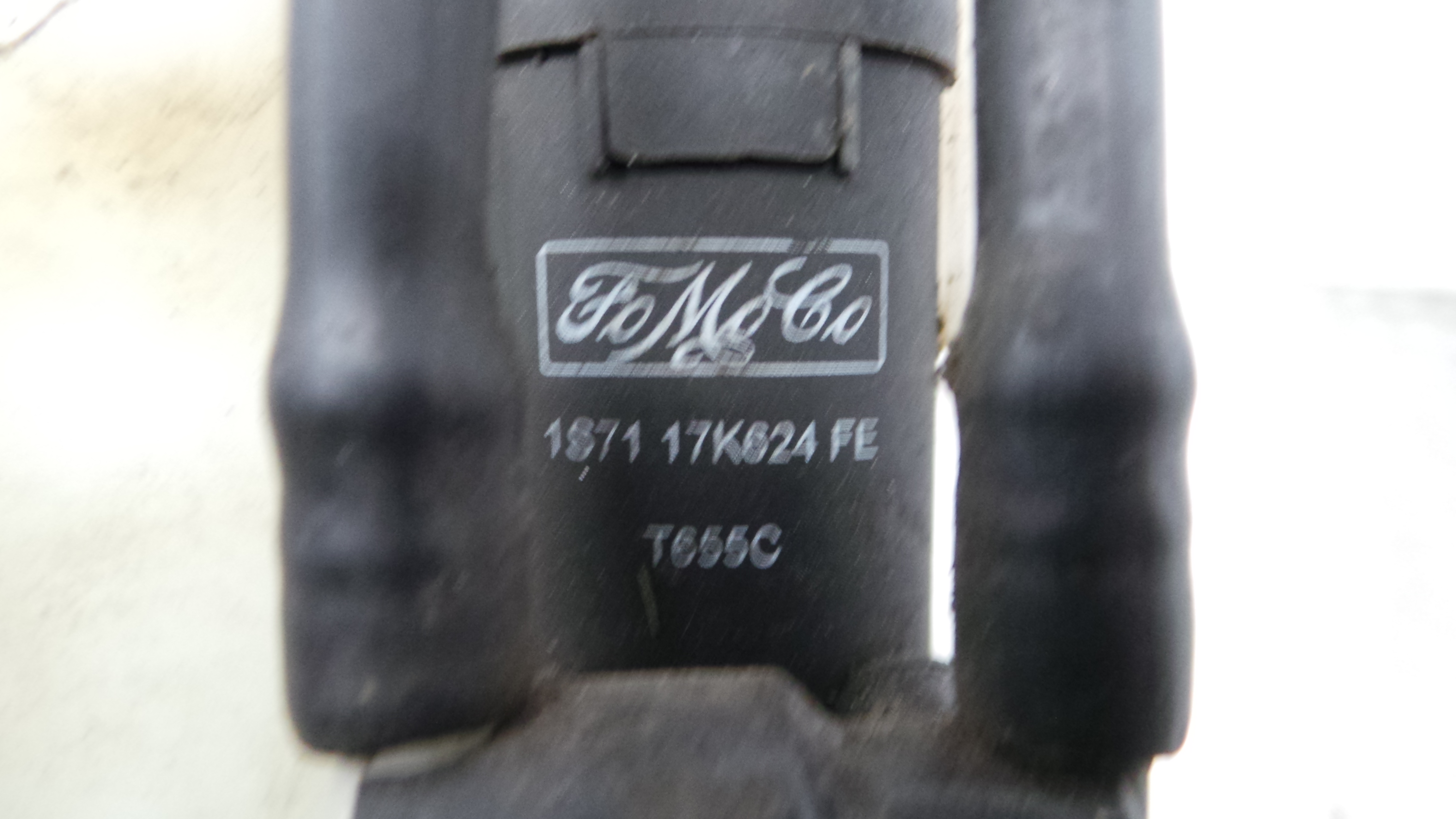 Deposito Reservatório Limpa Vidros Para Brisas 4M51-13K163-AE - FORD FOCUS II (DA_, HCP, DP)-33639405