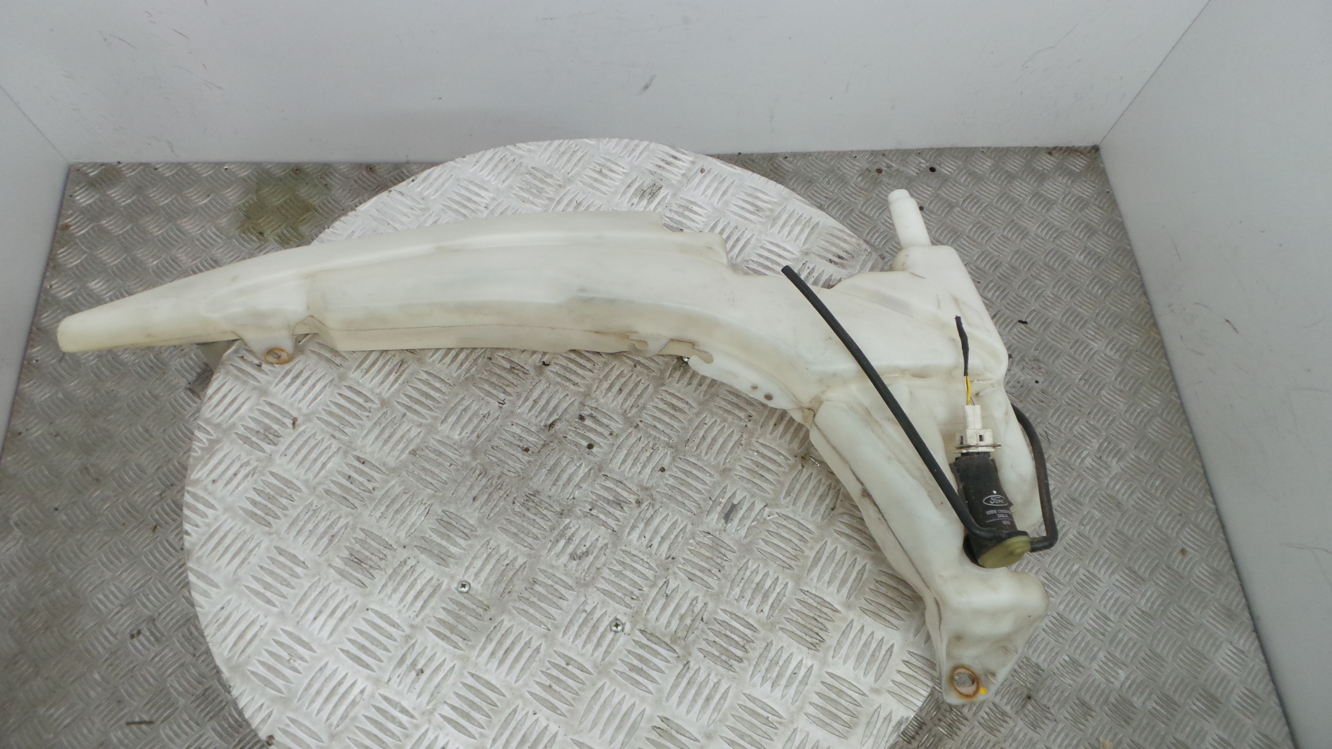 Deposito Reservatório Limpa Vidros Para Brisas XS41-17618-CH - FORD FOCUS I (DAW, DBW)-33639409