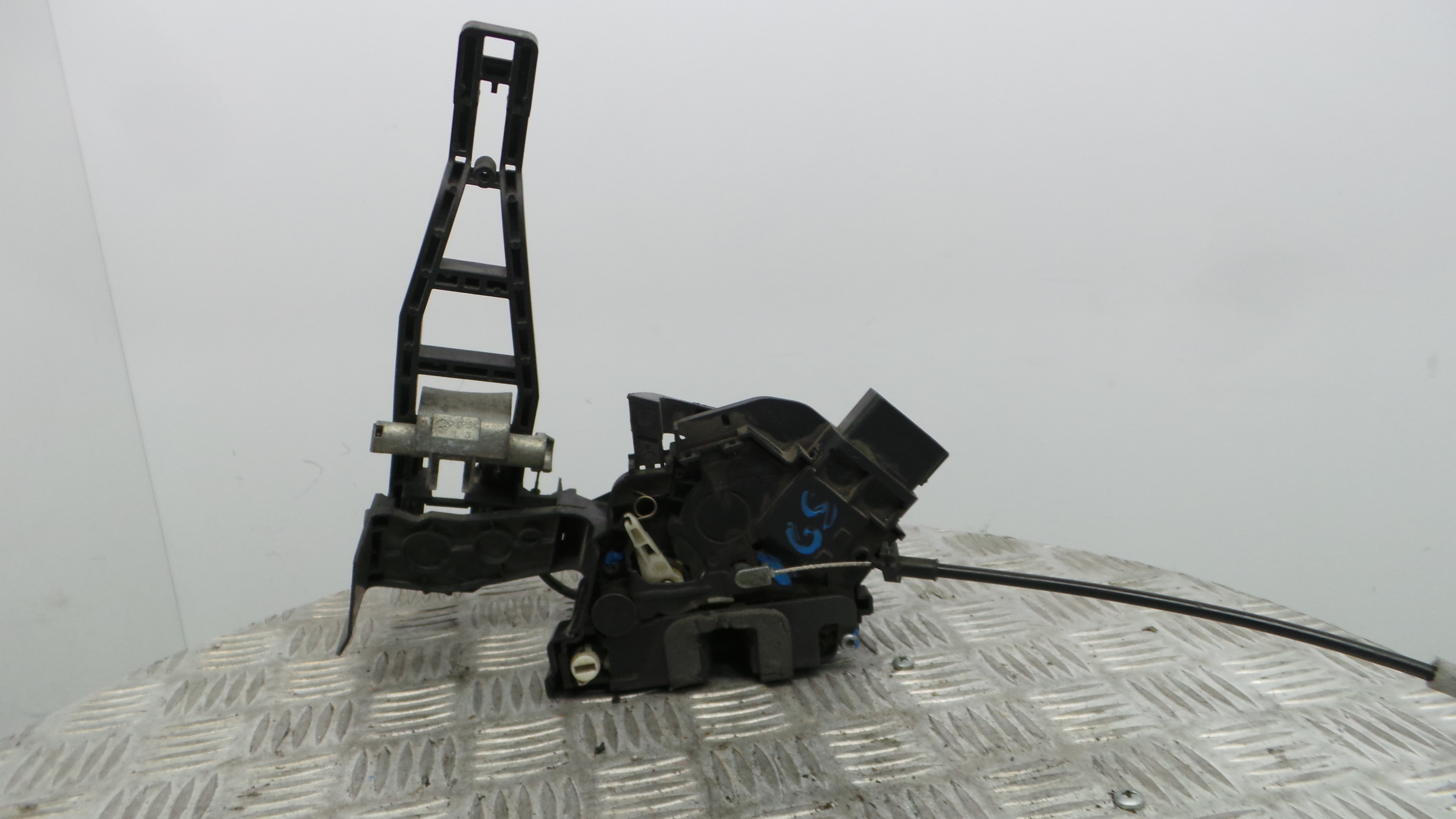 Fecho da Porta Trás Esq 6M21-U266B23AF - FORD S-MAX (WA6)-33639581