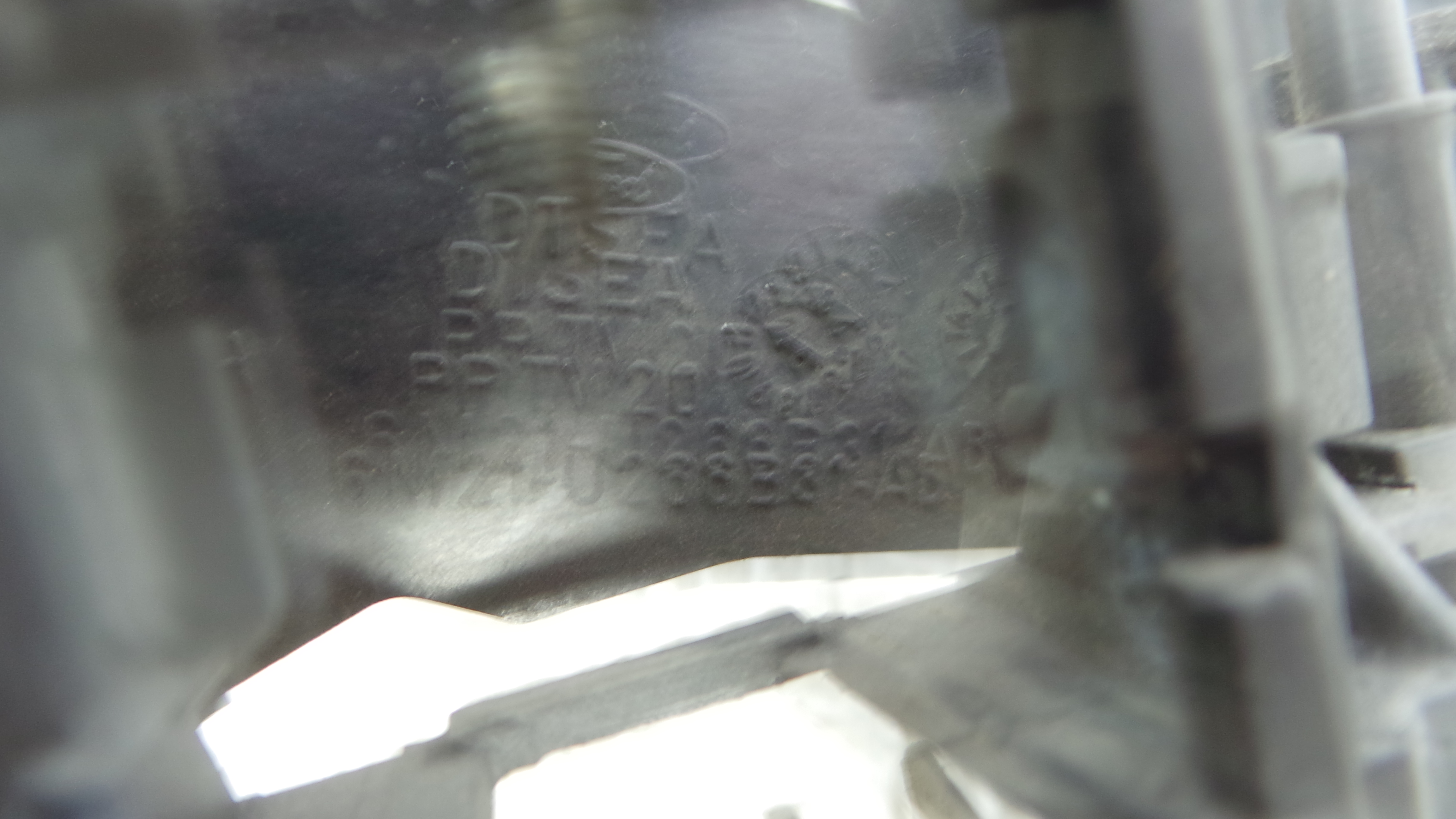 Fecho da Porta Trás Esq 6M21-U266B23AF - FORD S-MAX (WA6)-33639581