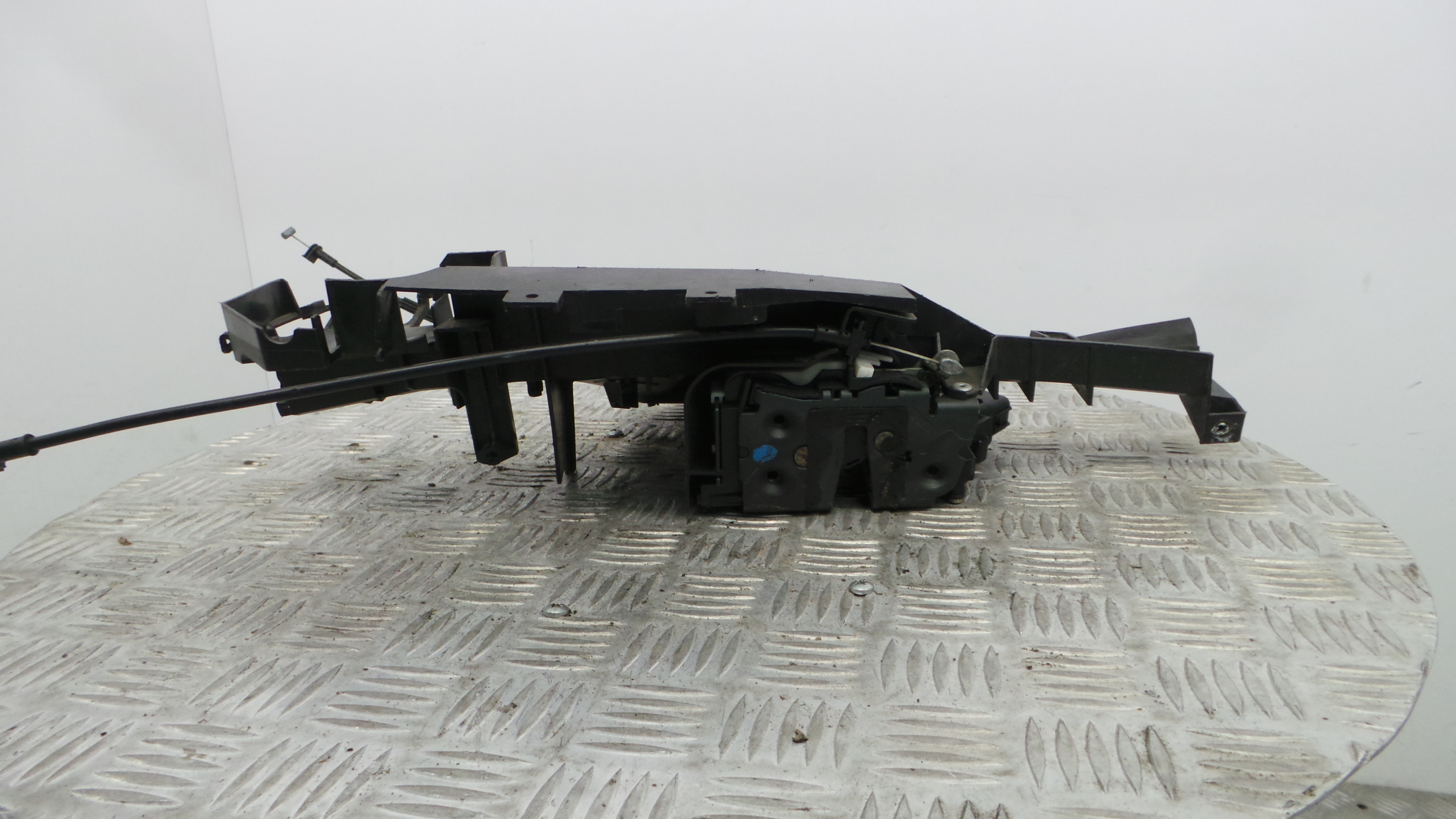 Fecho da Porta Frente Dto 3M51-R21812-AJ - FORD FOCUS II (DA_, HCP, DP)-33639589