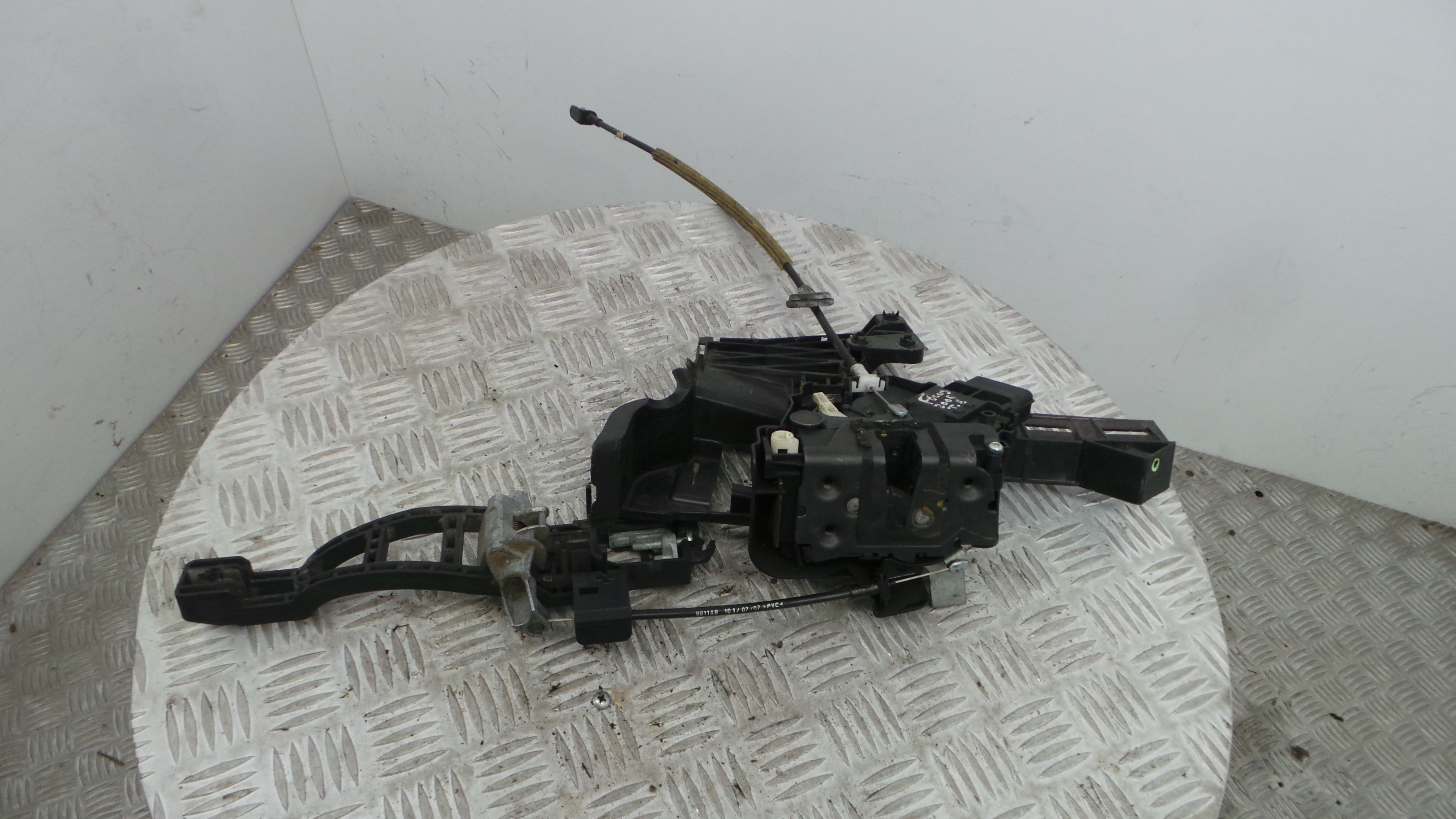 Fecho da Porta Trás Esq 4M5A-R26413-BC - FORD FOCUS II (DA_, HCP, DP)-33639599