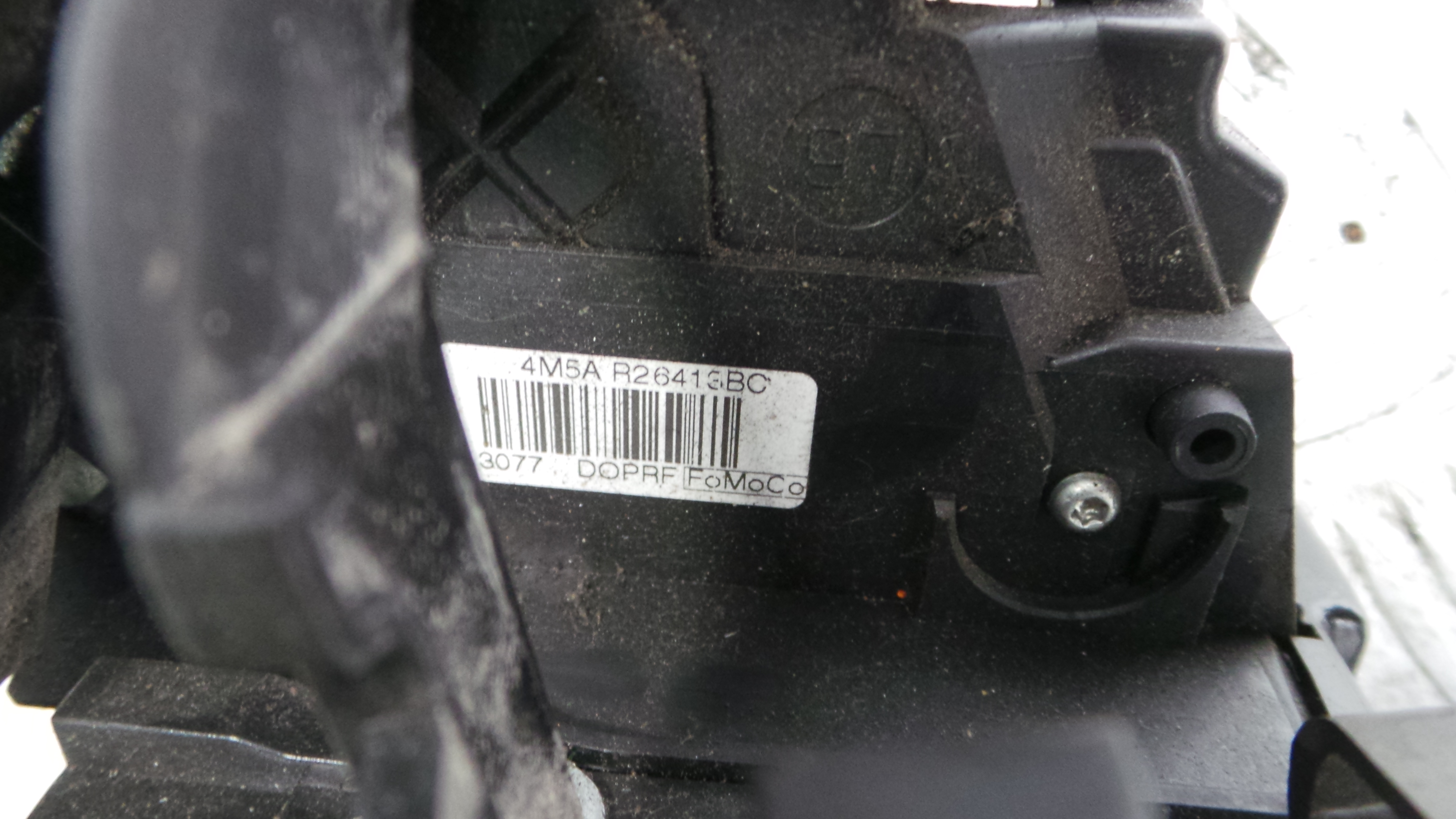 Fecho da Porta Trás Esq 4M5A-R26413-BC - FORD FOCUS II (DA_, HCP, DP)-33639599