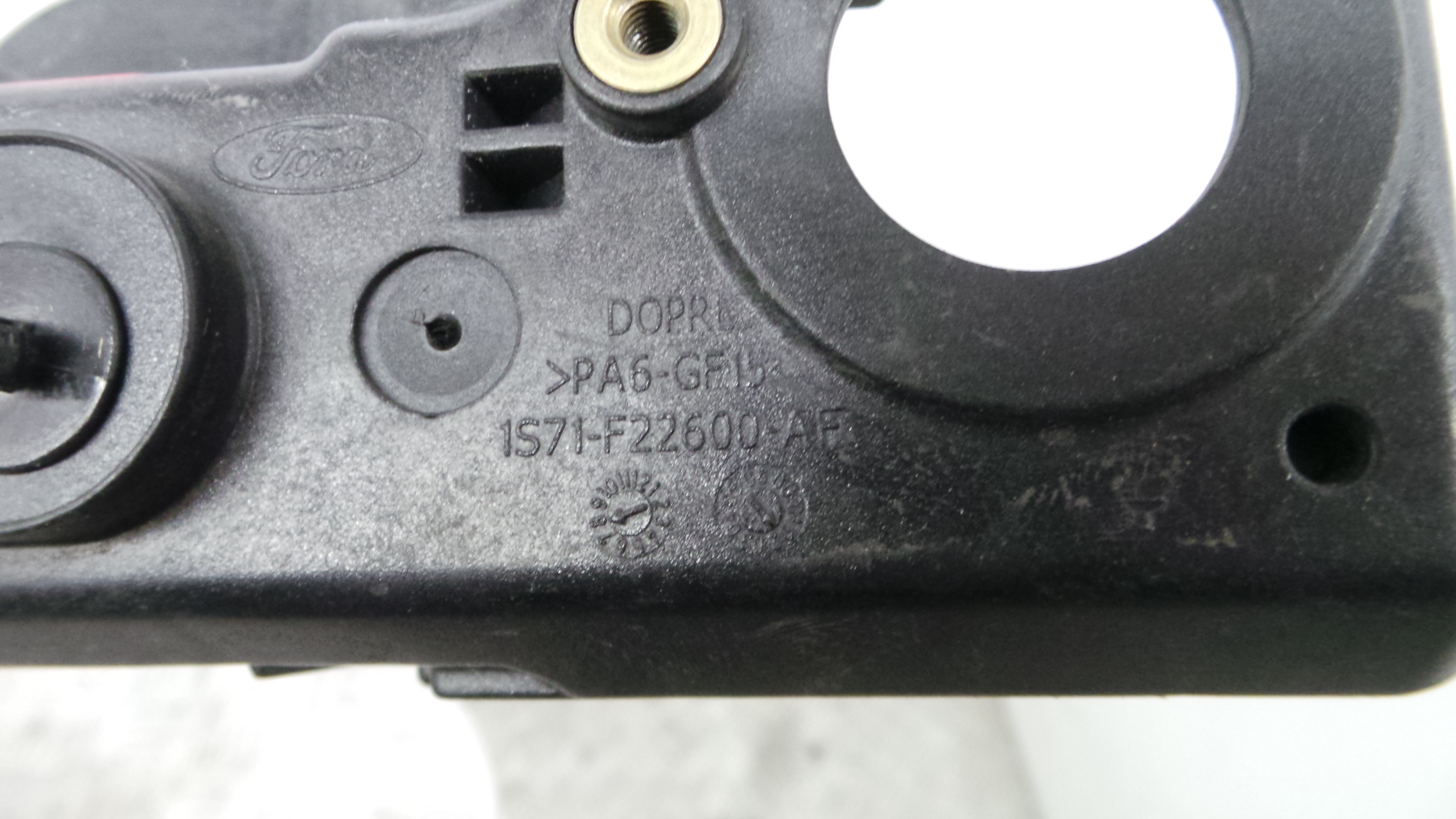 Fecho da Porta Frente Dto 1S7A-F21812-KA - FORD MONDEO III (B5Y)-33639610