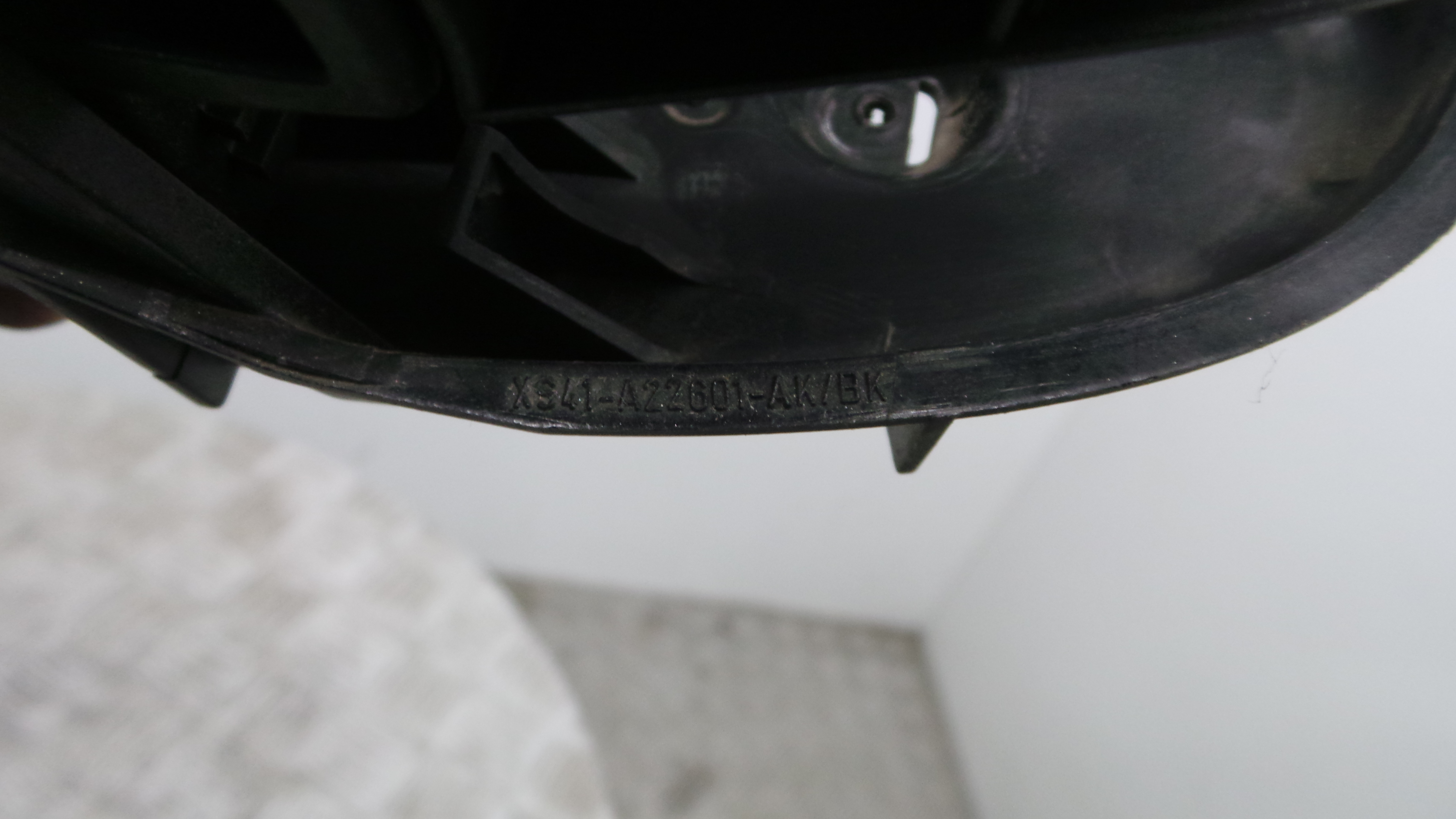 Fecho da Porta Trás Esq XS41-A26413-BH - FORD FOCUS I Clipper (DNW), FOCUS I Turnier (DNW)-33639713