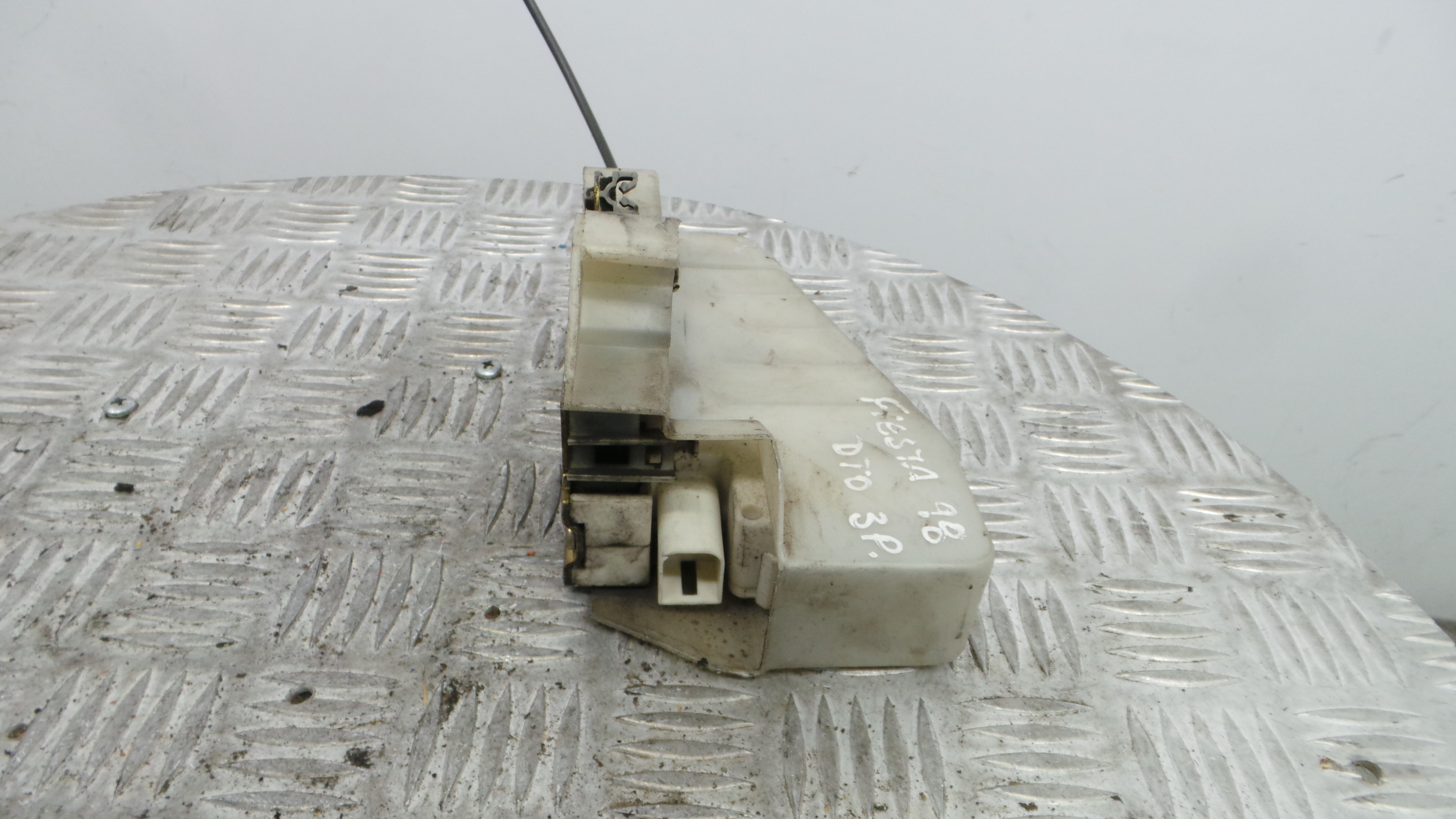 Fecho da Porta Dto 96FG-B219A64-CF - FORD FIESTA IV (JA_, JB_), FIESTA Mk IV (JA_, JB_)-33639776