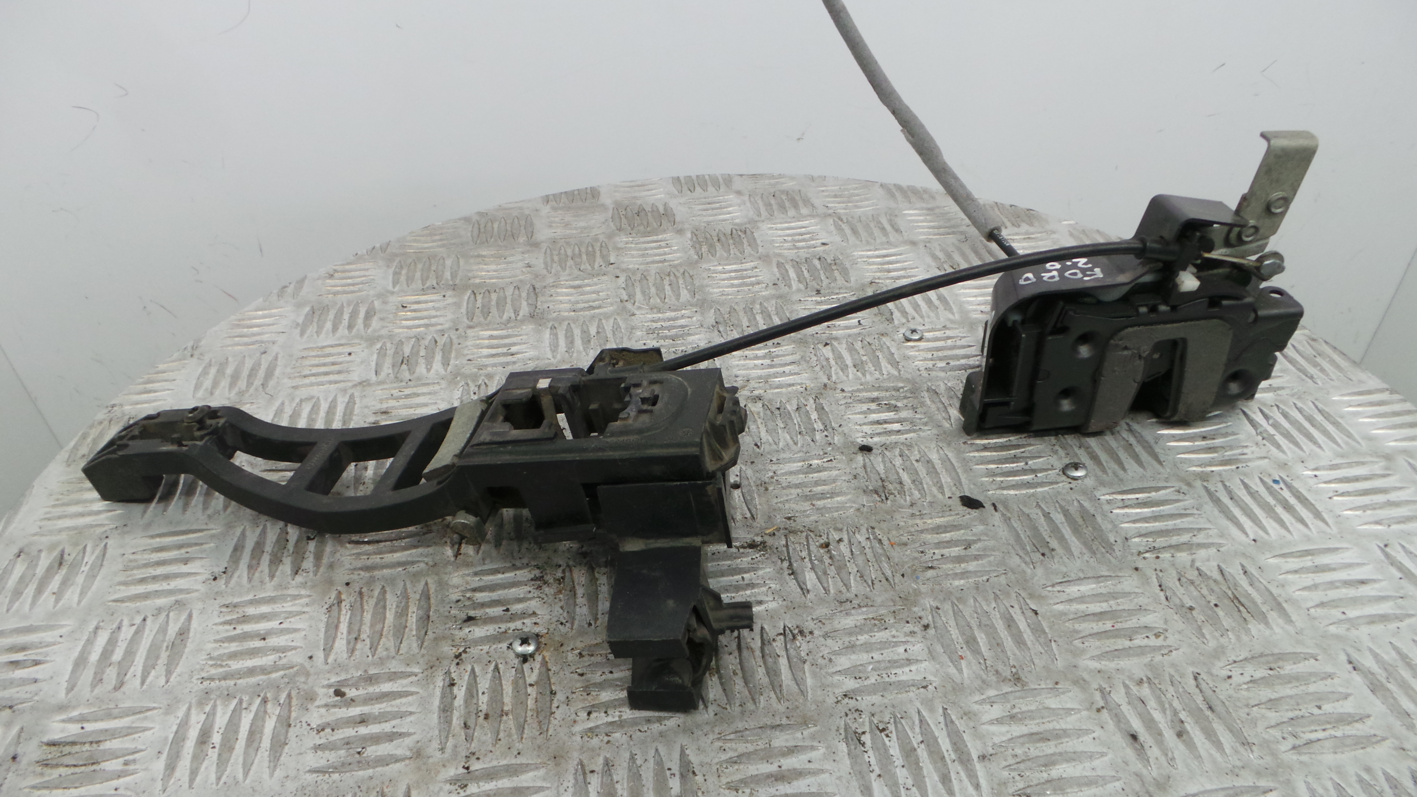 Fecho da Porta Frente Esq 6M2A-R21812-AB - FORD S-MAX (WA6)-33639838