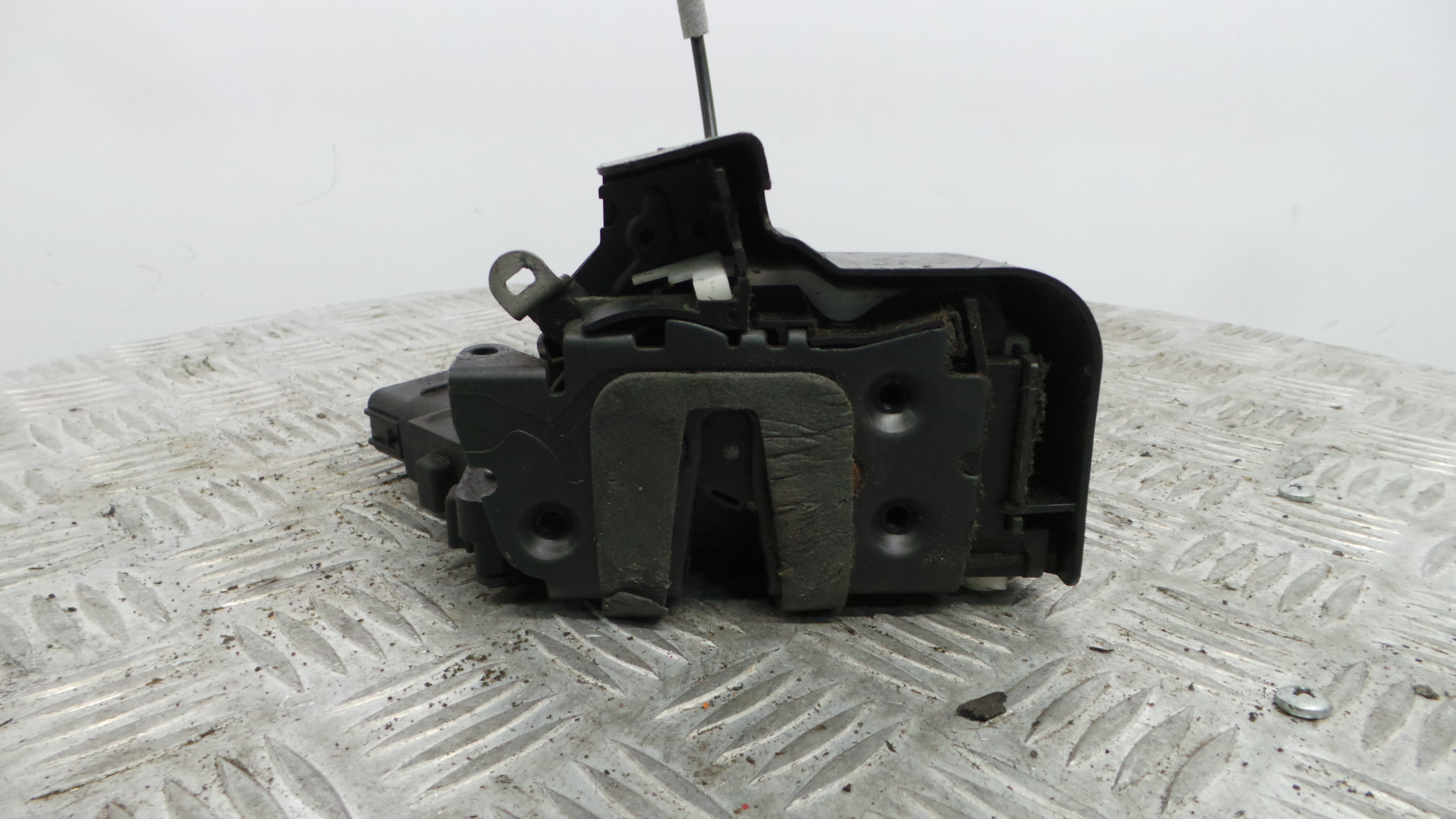 Fecho da Porta Trás Esq 6M2A-26413-BB - FORD S-MAX (WA6)-33639862