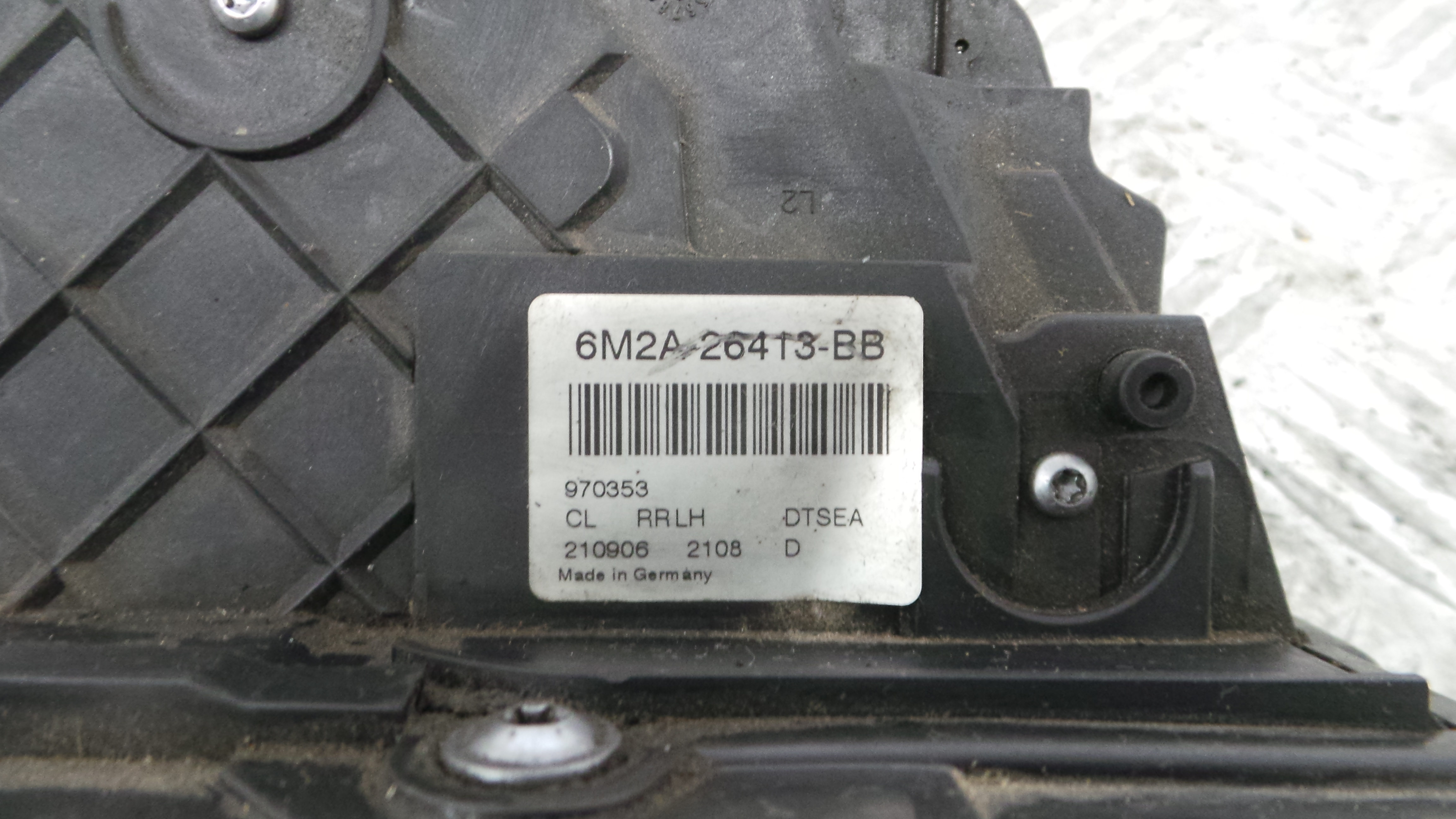 Fecho da Porta Trás Esq 6M2A-26413-BB - FORD S-MAX (WA6)-33639862