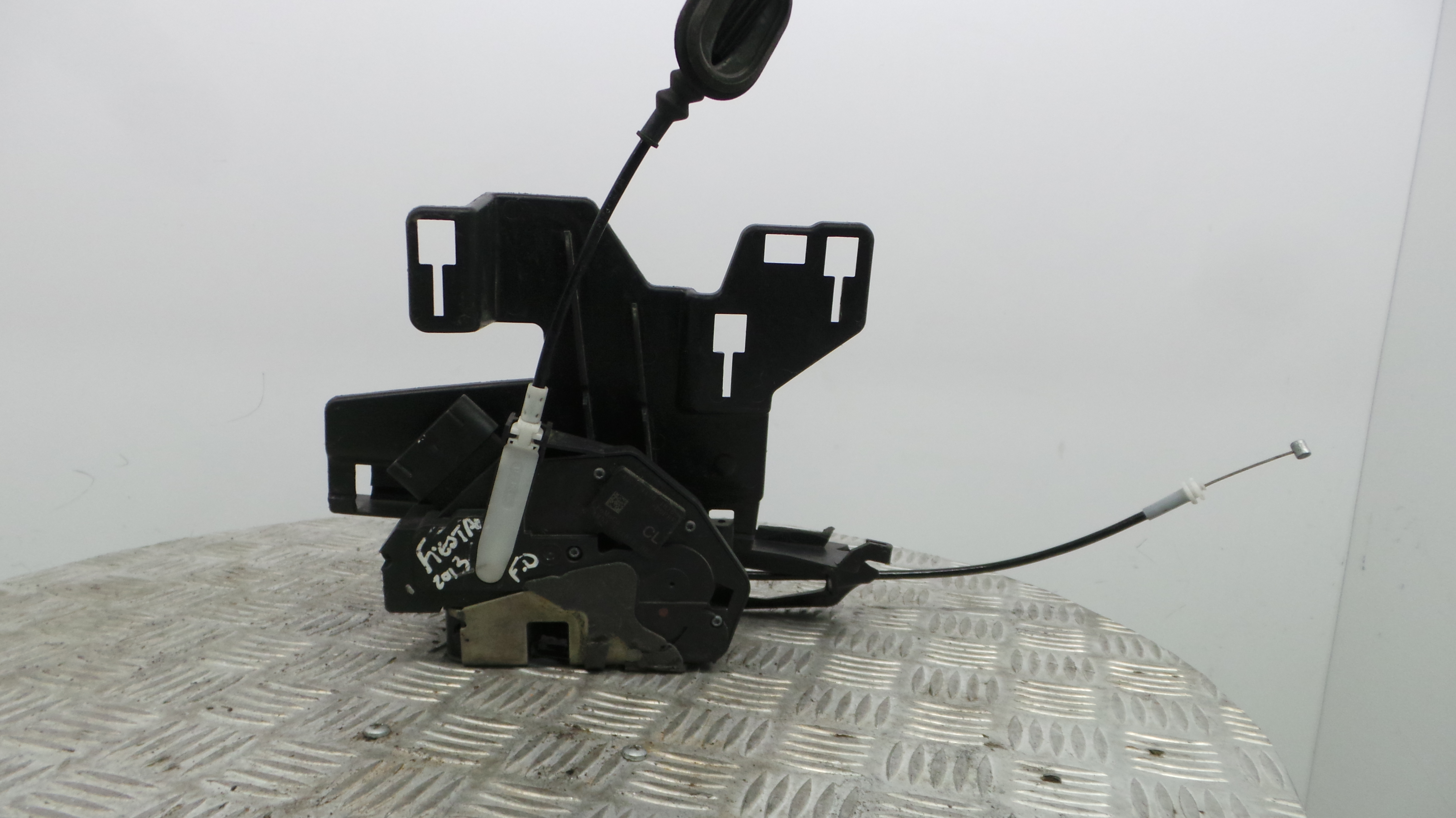 Fecho da Porta Frente Dto AM5A-U21812-BE - FORD FIESTA VI (CB1, CCN)-33639962 Fecho da Porta Frente Dto AM5A-U21812-BE - FORD FIESTA VI (CB1, CCN)-33639962