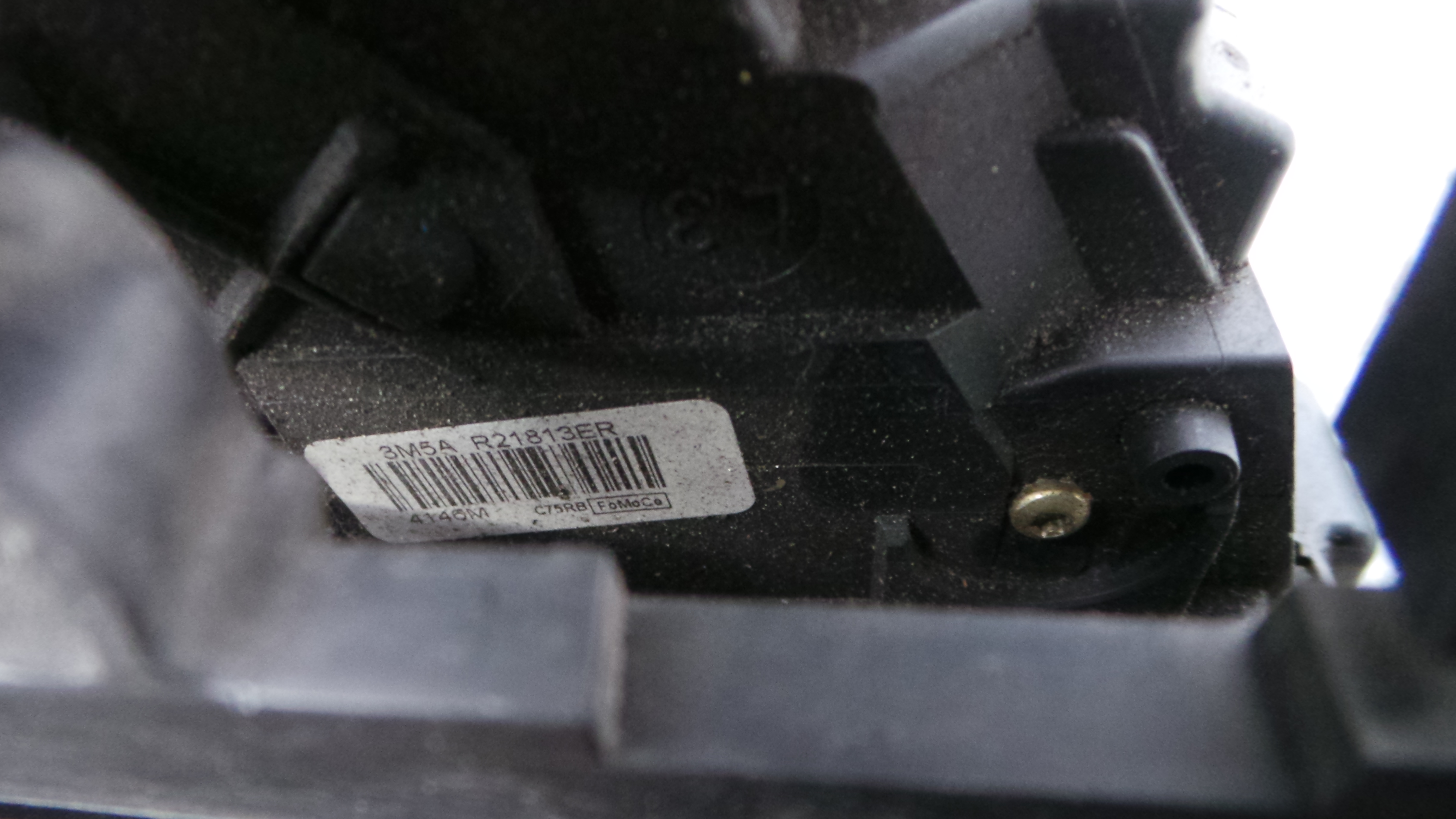 Fecho da Porta Frente Esq 3M5A-R21813-ER - FORD C-MAX (DM2)-33639968