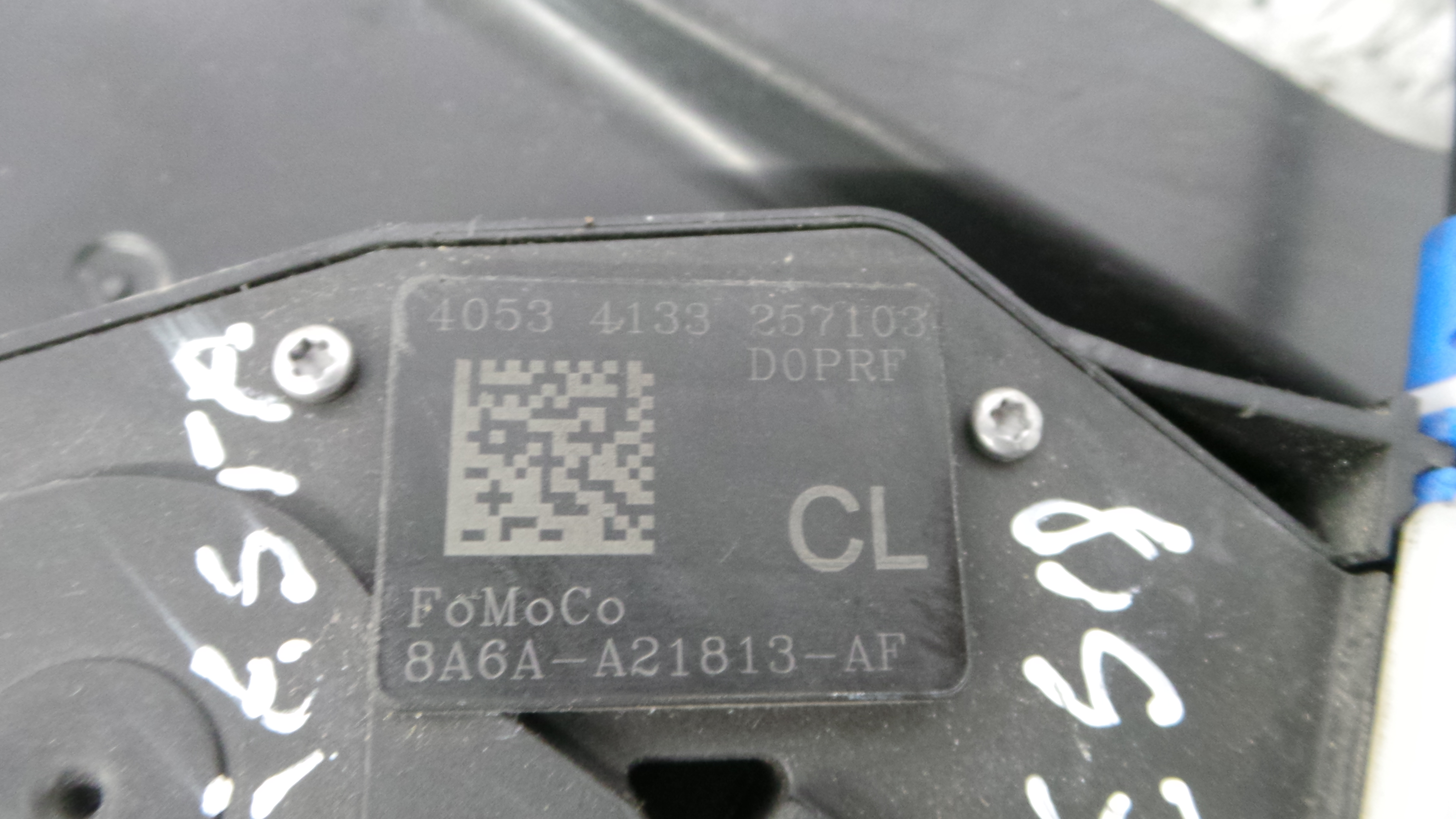 Fecho da Porta Esq 8A6A-A21813-AF - FORD FIESTA VI (CB1, CCN)-33639973