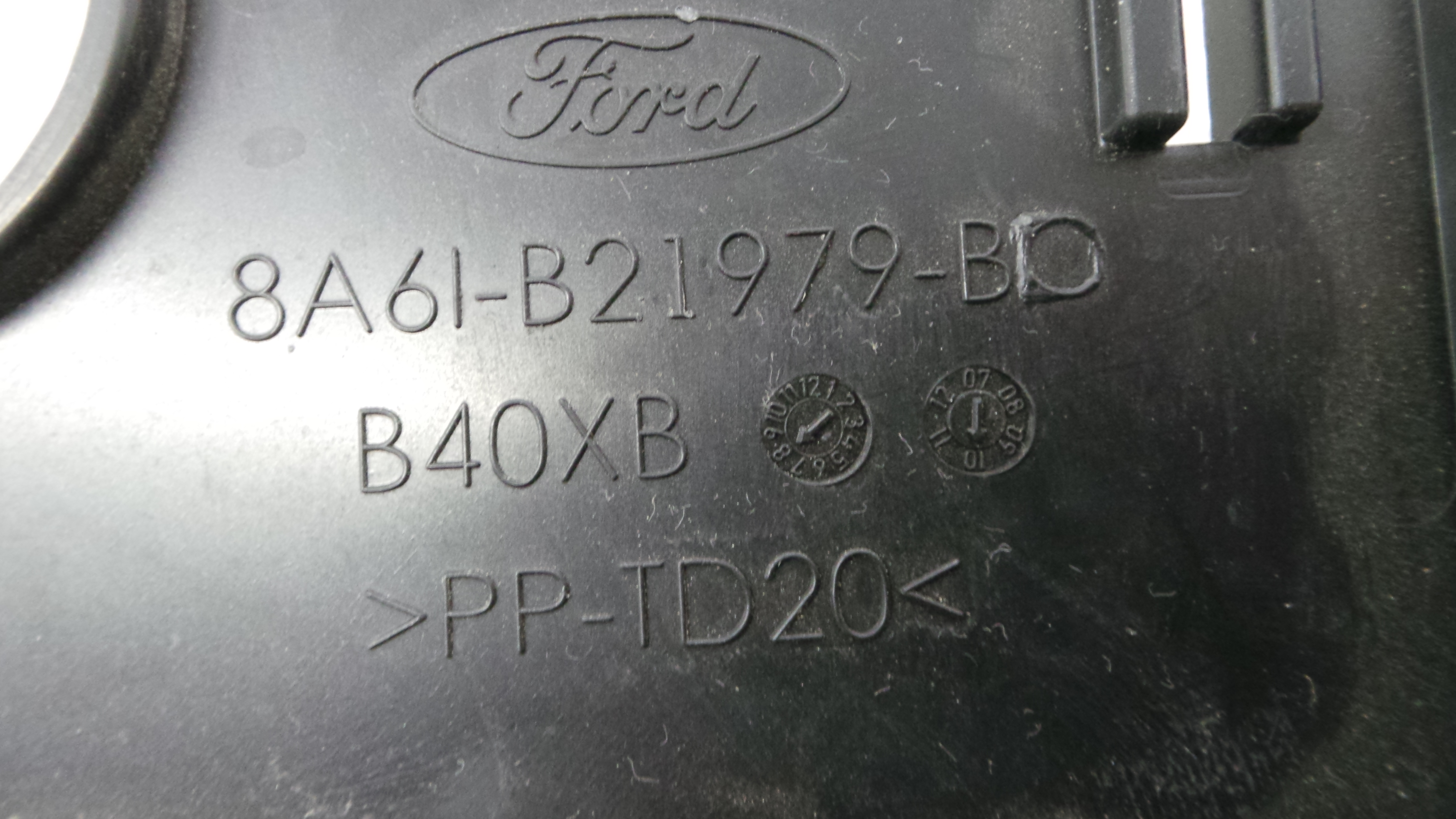 Fecho da Porta Esq 8A6A-A21813-AF - FORD FIESTA VI (CB1, CCN)-33639973