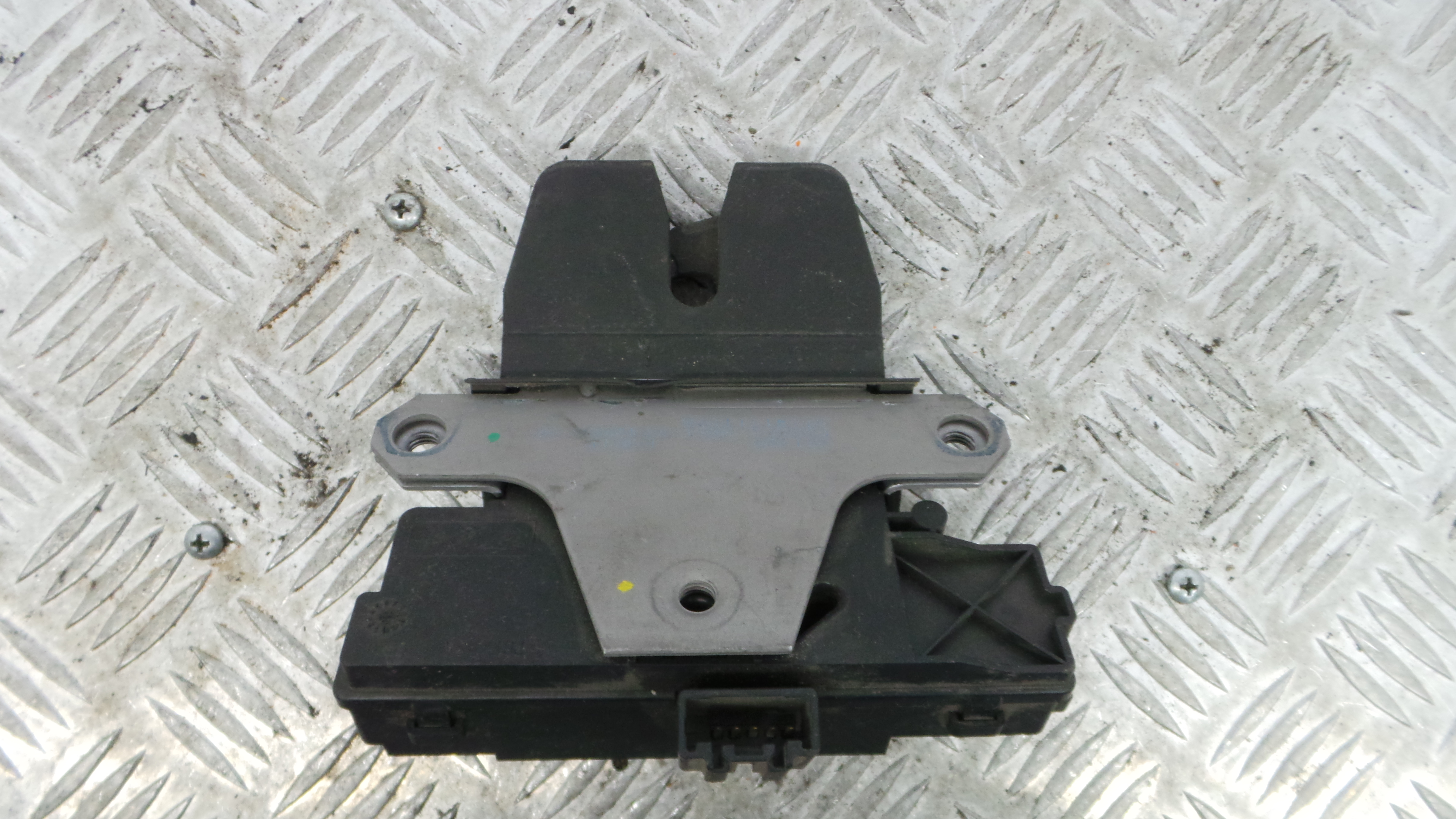 Fecho Mala  3M51-R442A66-AP - FORD FOCUS II (DA_, HCP, DP)-33639987