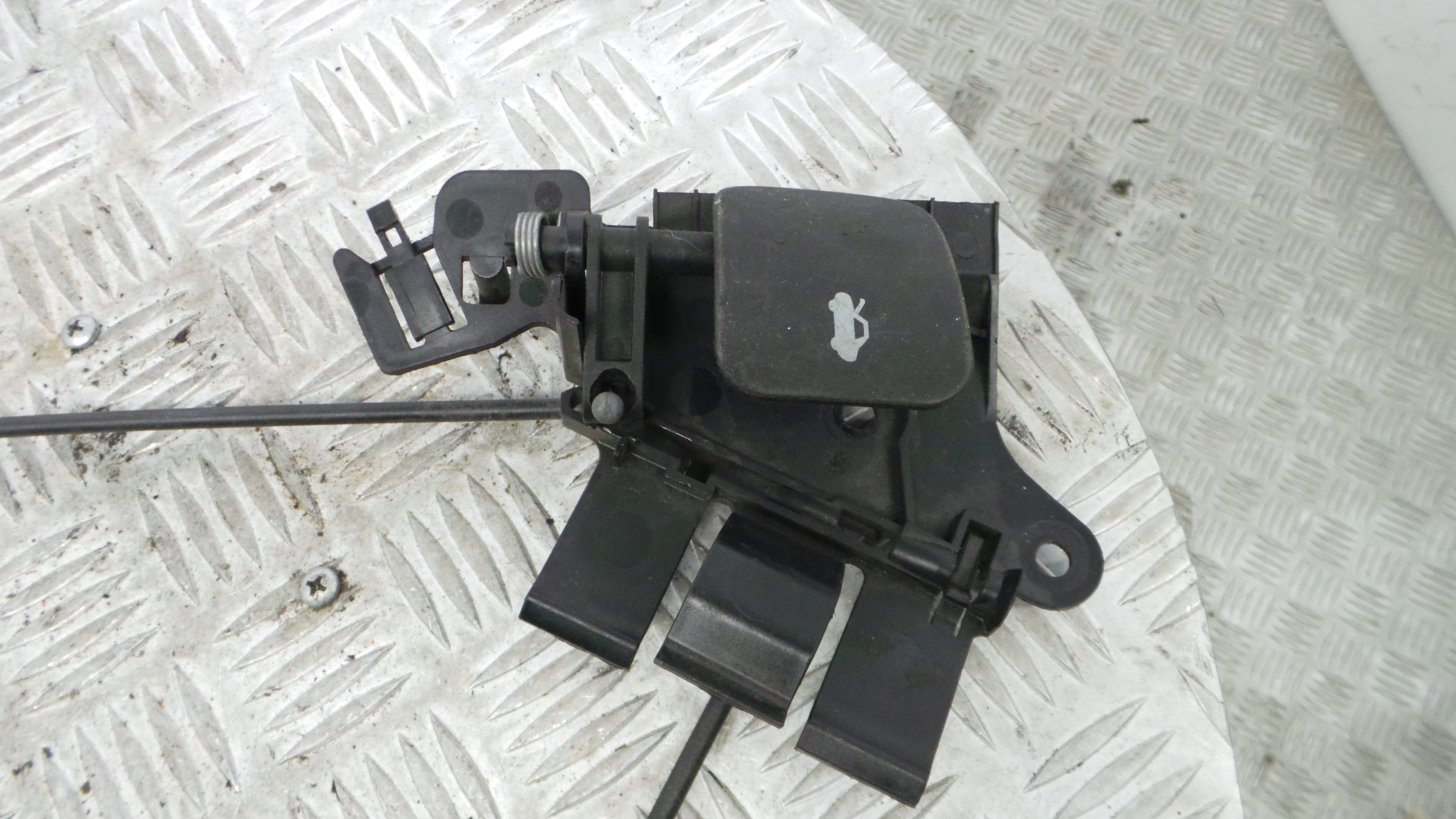 Puxador Interior Capot 2S6H-16C657-AF - FORD FIESTA VI (CB1, CCN)-33640022