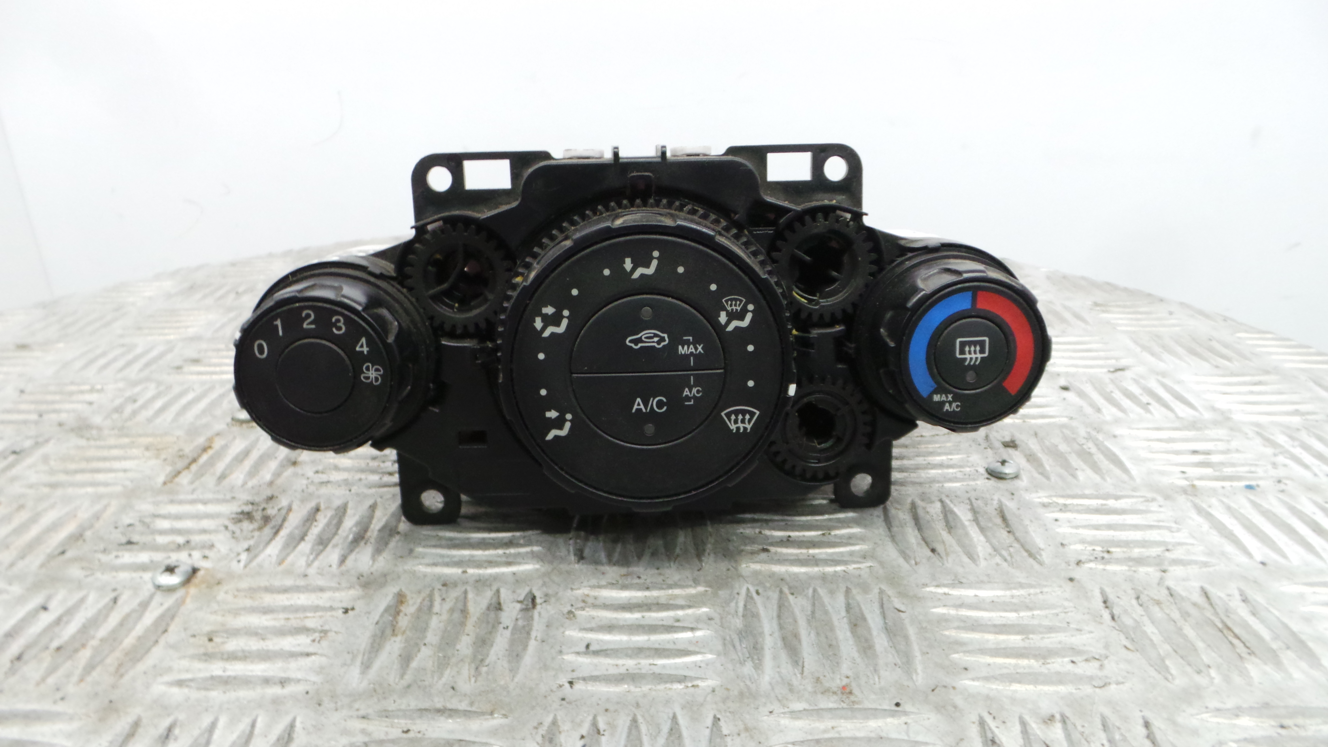 Comando da Sofagem / Climatronic 8A61-19980-AE - FORD FIESTA VI (CB1, CCN)-33640215 Comando da Sofagem / Climatronic 8A61-19980-AE - FORD FIESTA VI (CB1, CCN)-33640215