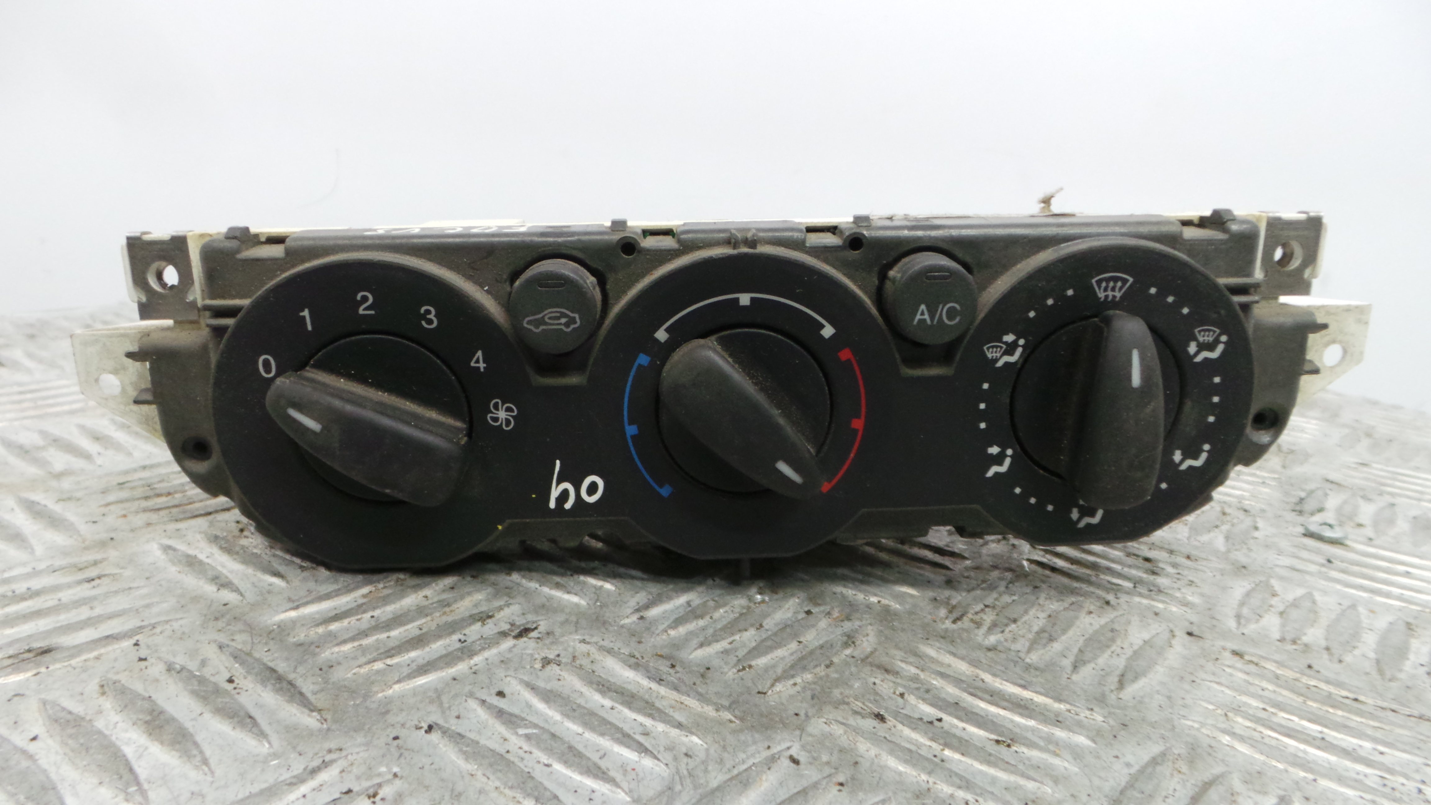 Comando da Sofagem / Climatronic 3M5T-19980-AD - FORD FOCUS I (DAW, DBW)-33640242
