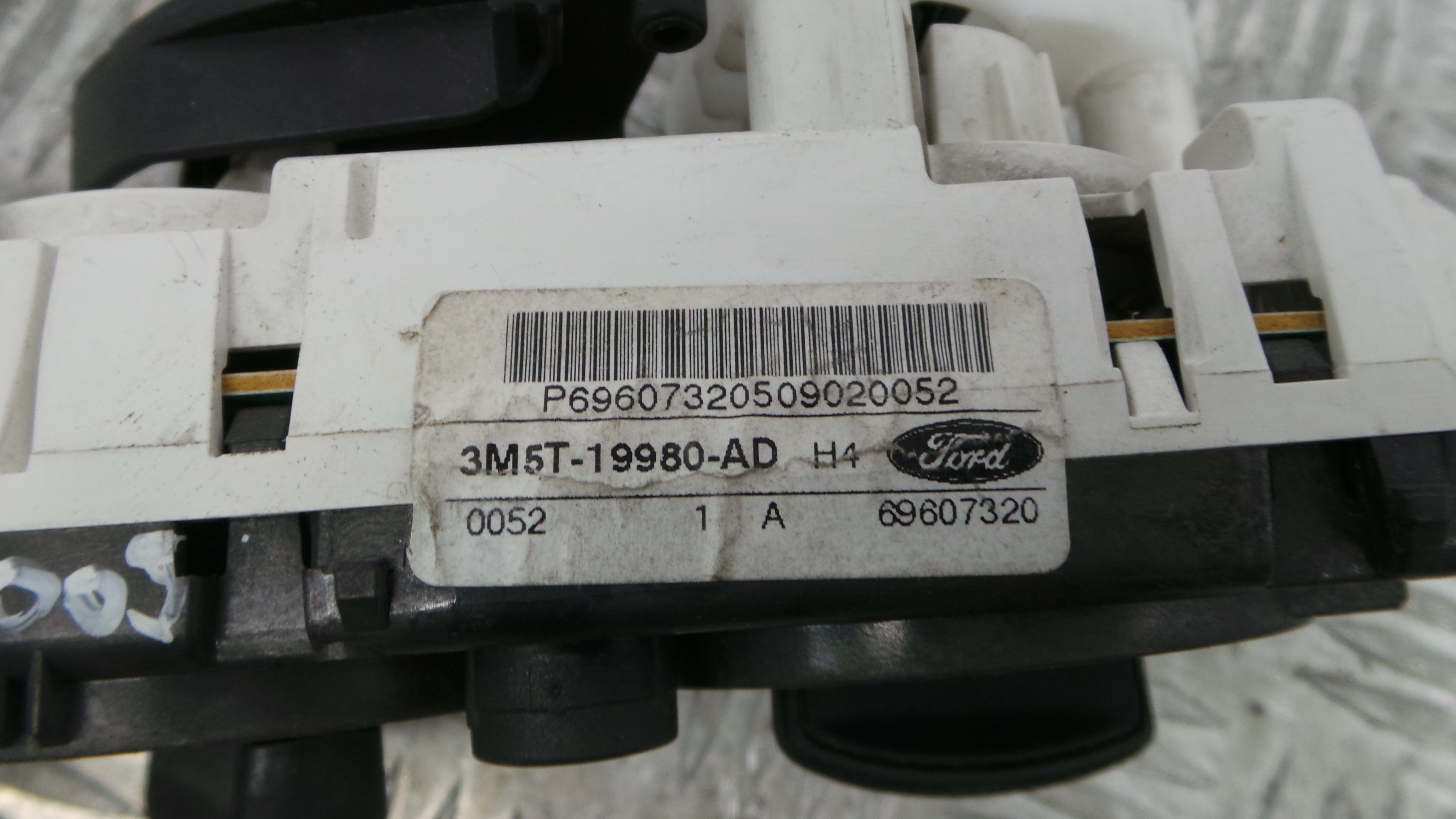 Comando da Sofagem / Climatronic 3M5T-19980-AD - FORD FOCUS II (DA_, HCP, DP)-33640313