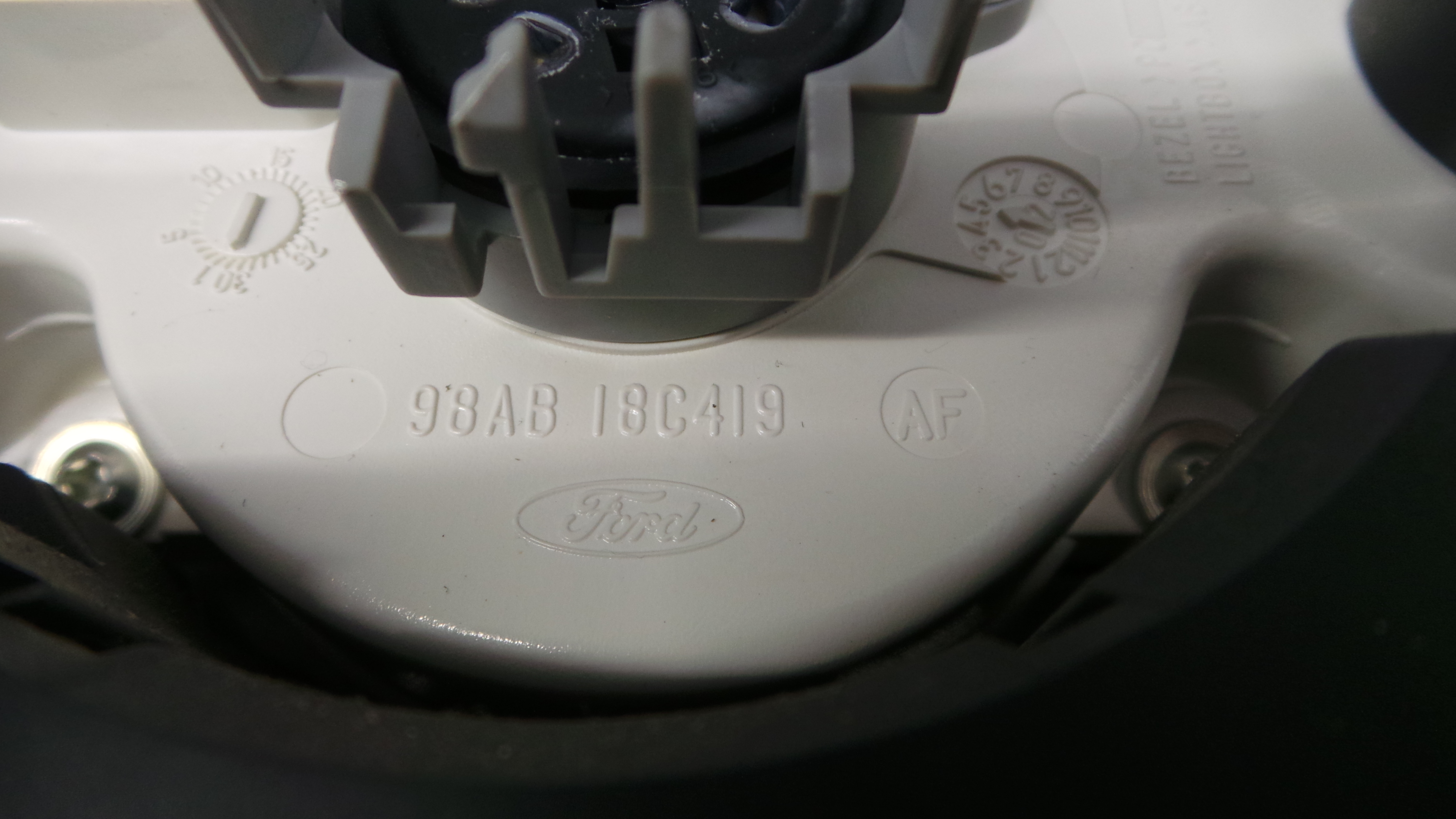 Comando da Sofagem / Climatronic 98AB-18C419-AF - FORD FOCUS I (DAW, DBW)-33640340