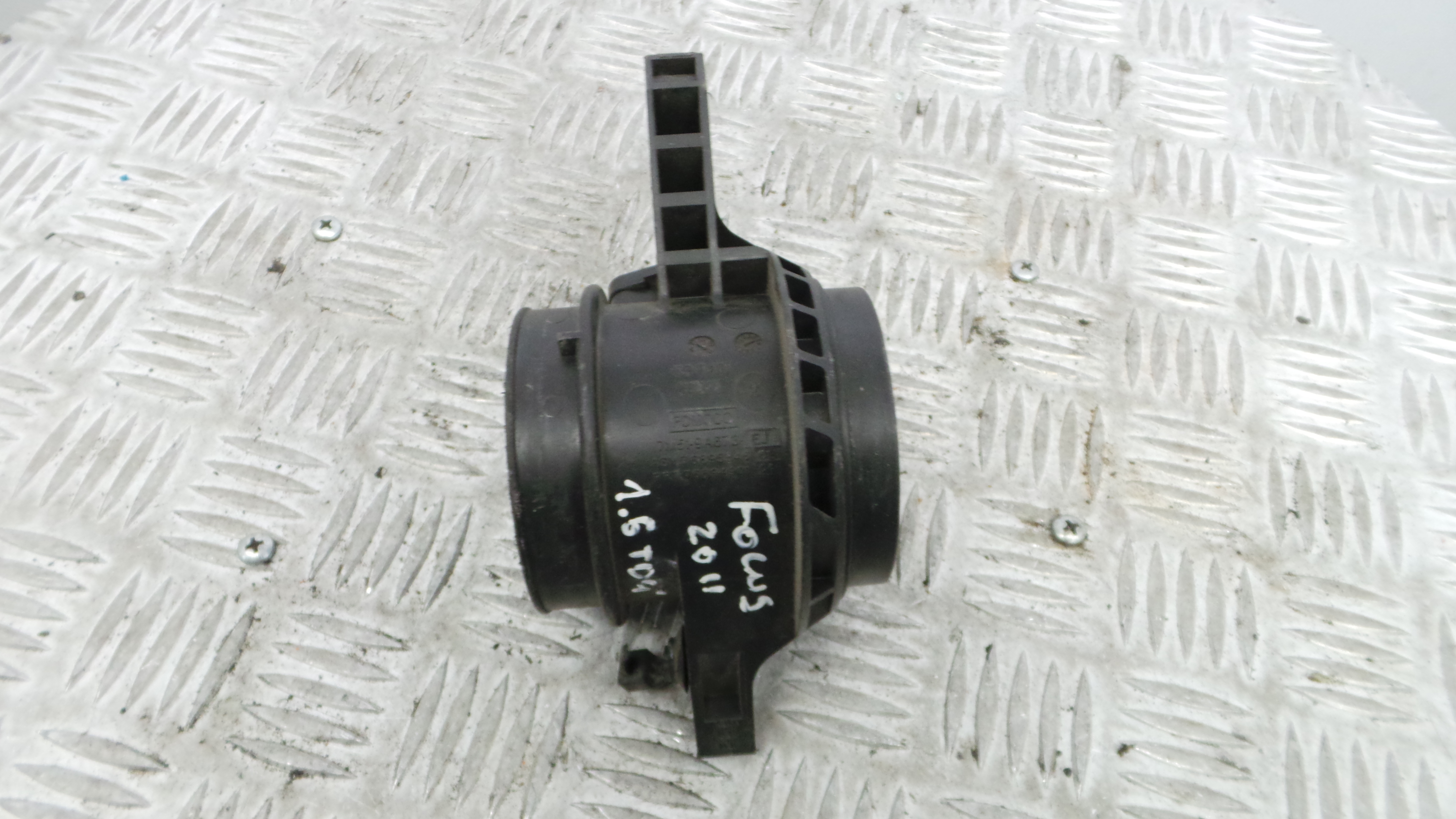 Medidor de Massa de Ar 7M51-9A673-EJ - FORD FOCUS III-33640418 Medidor de Massa de Ar 7M51-9A673-EJ - FORD FOCUS III-33640418