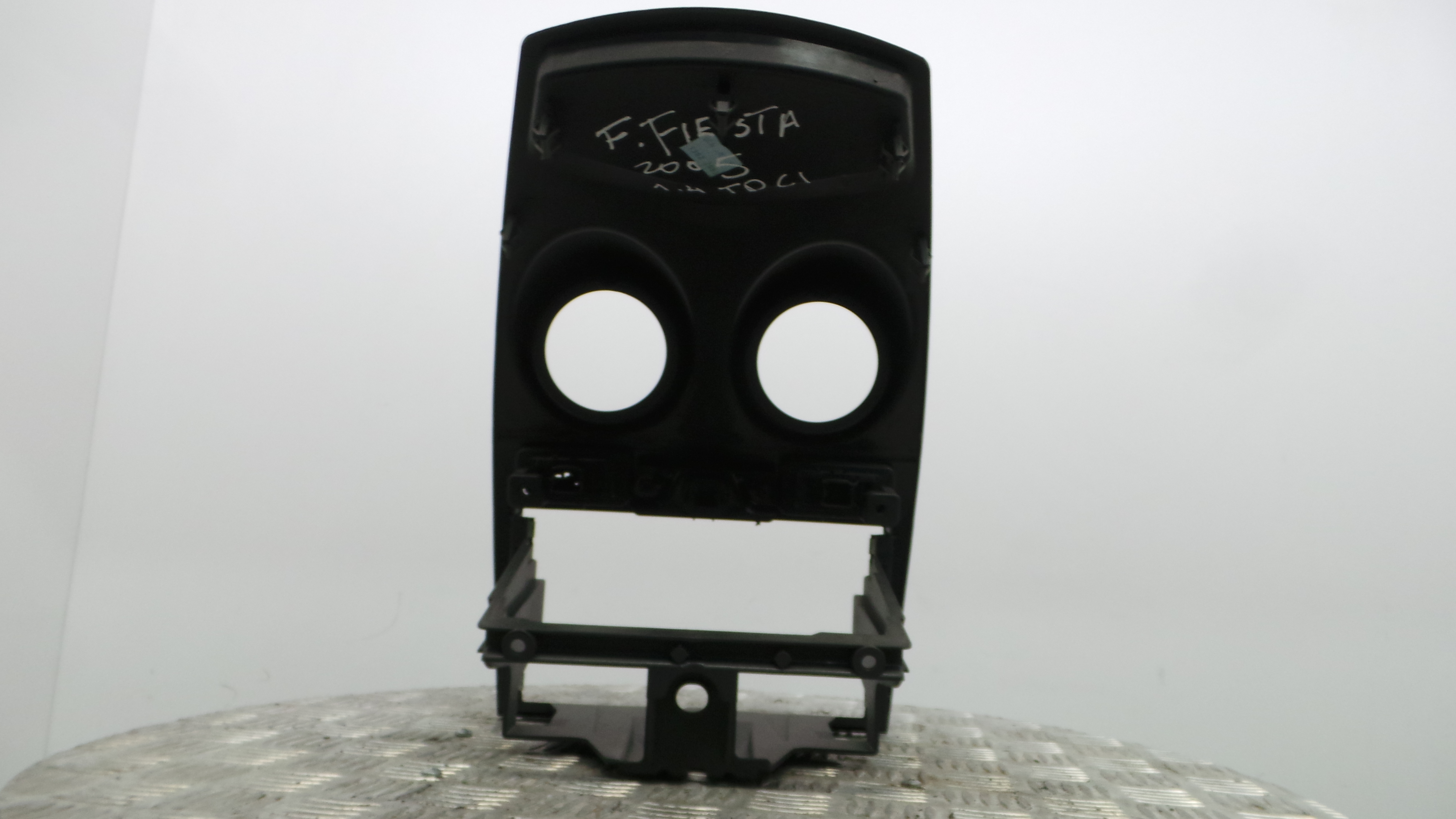 Consola central Tablier 6S61-A046A04-AKW - FORD FIESTA V (JH_, JD_)-33640463