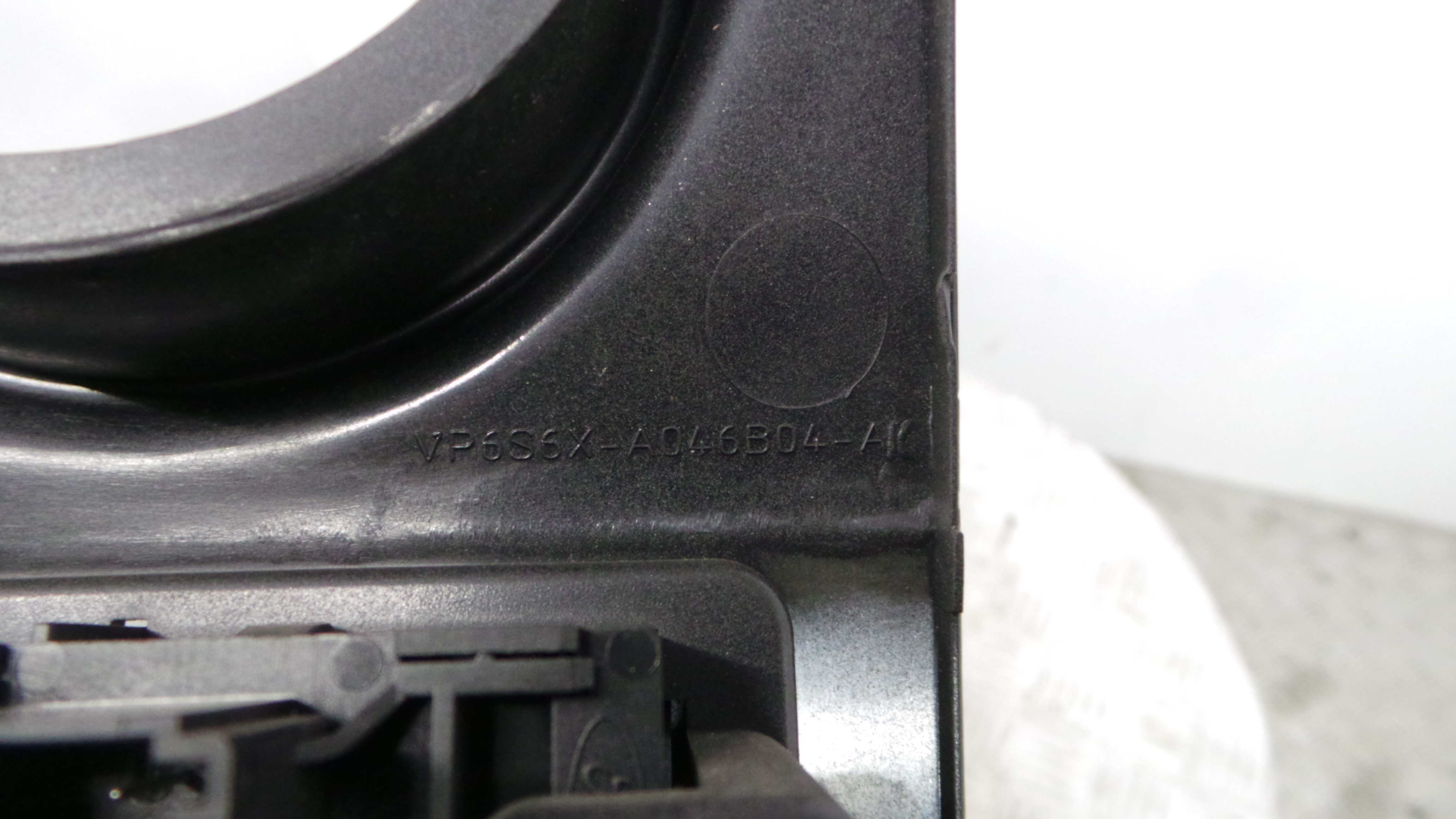 Consola central Tablier 6S61-A046A04-AKW - FORD FIESTA V (JH_, JD_)-33640463