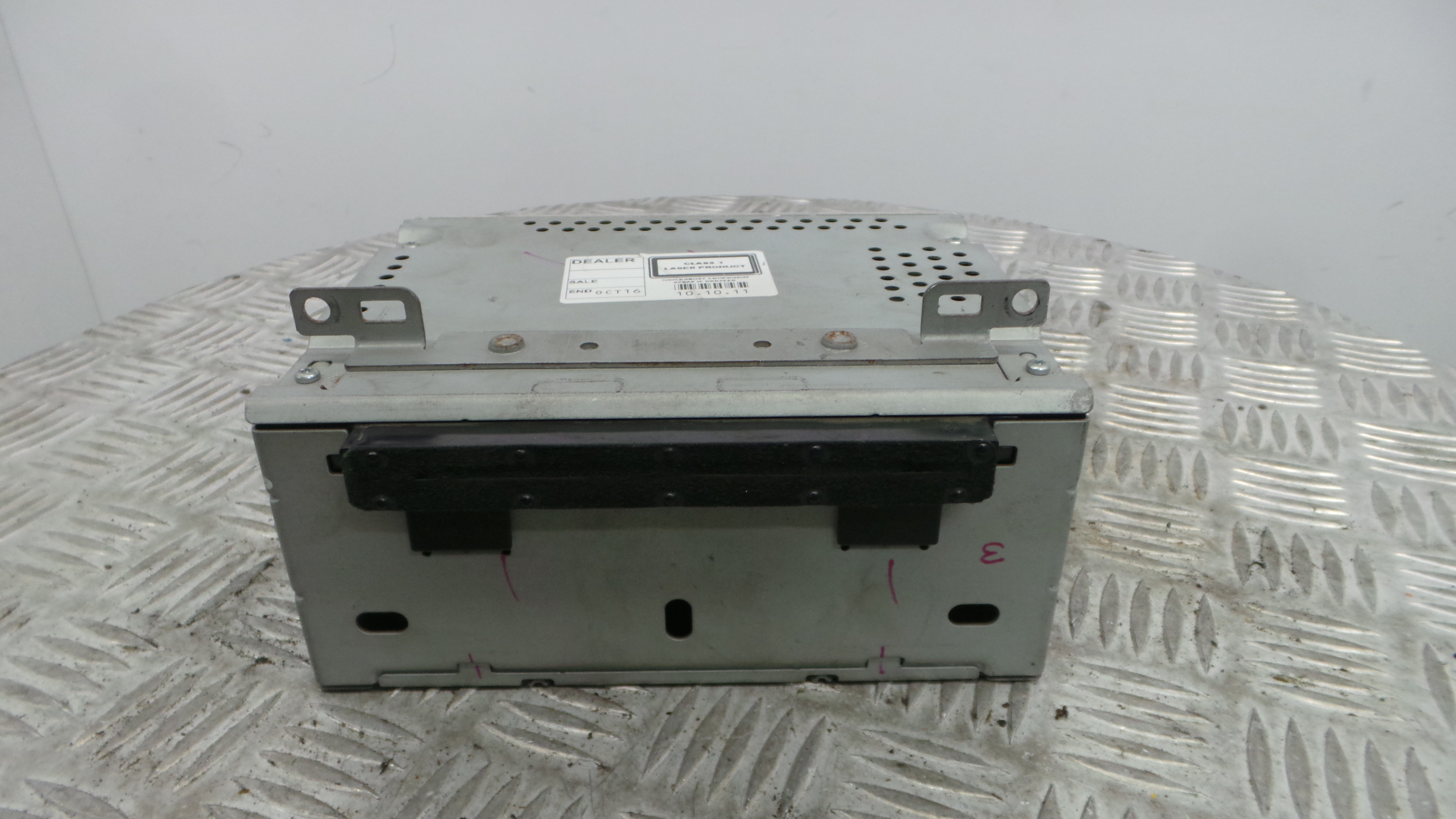 Auto-rádios BM5T-18C815-DF - FORD FOCUS III-33640532 Auto-rádios BM5T-18C815-DF - FORD FOCUS III-33640532