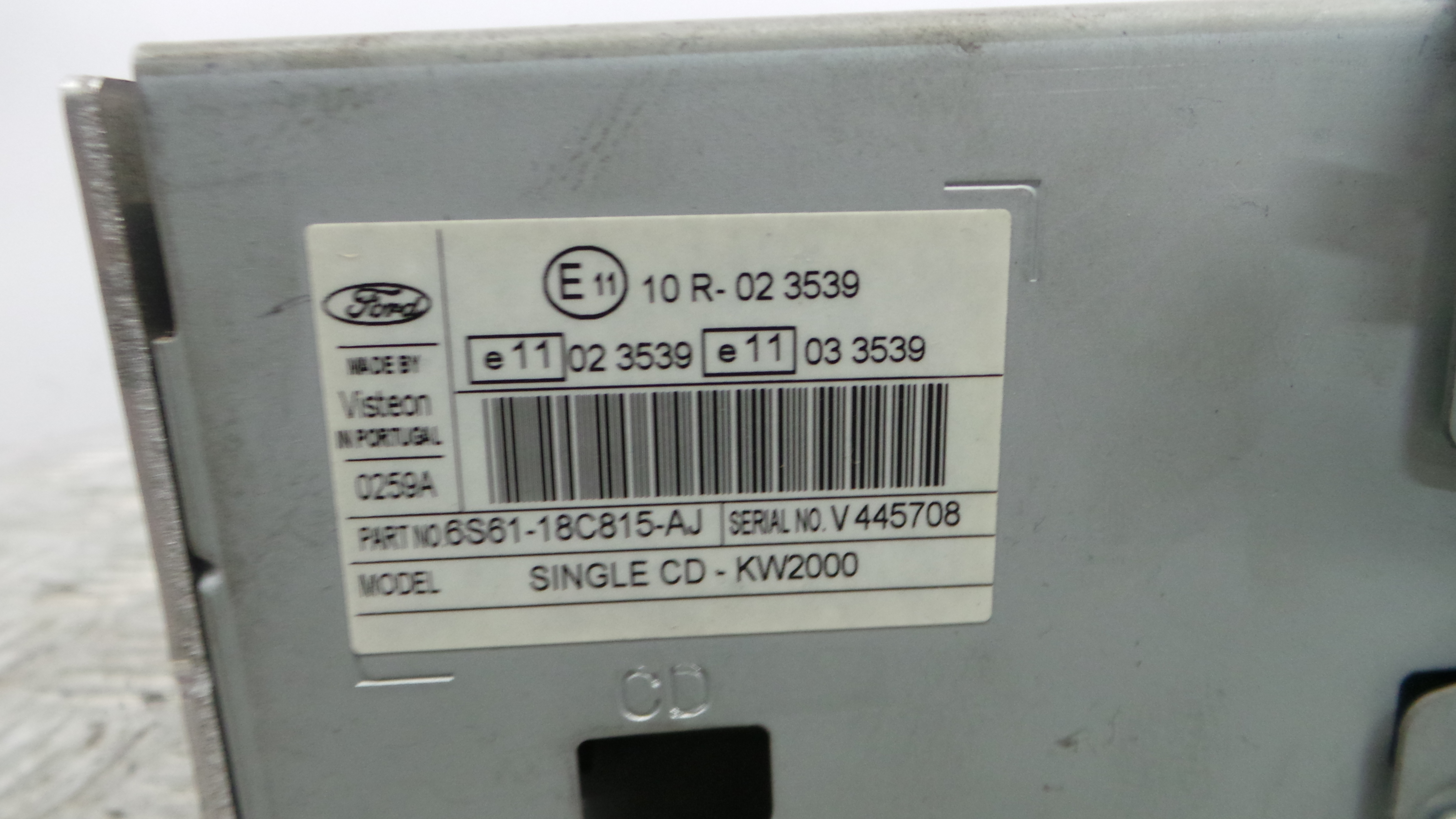 Auto-rádios 6S61-18C815-AJ - FORD FIESTA V (JH_, JD_)-33640538