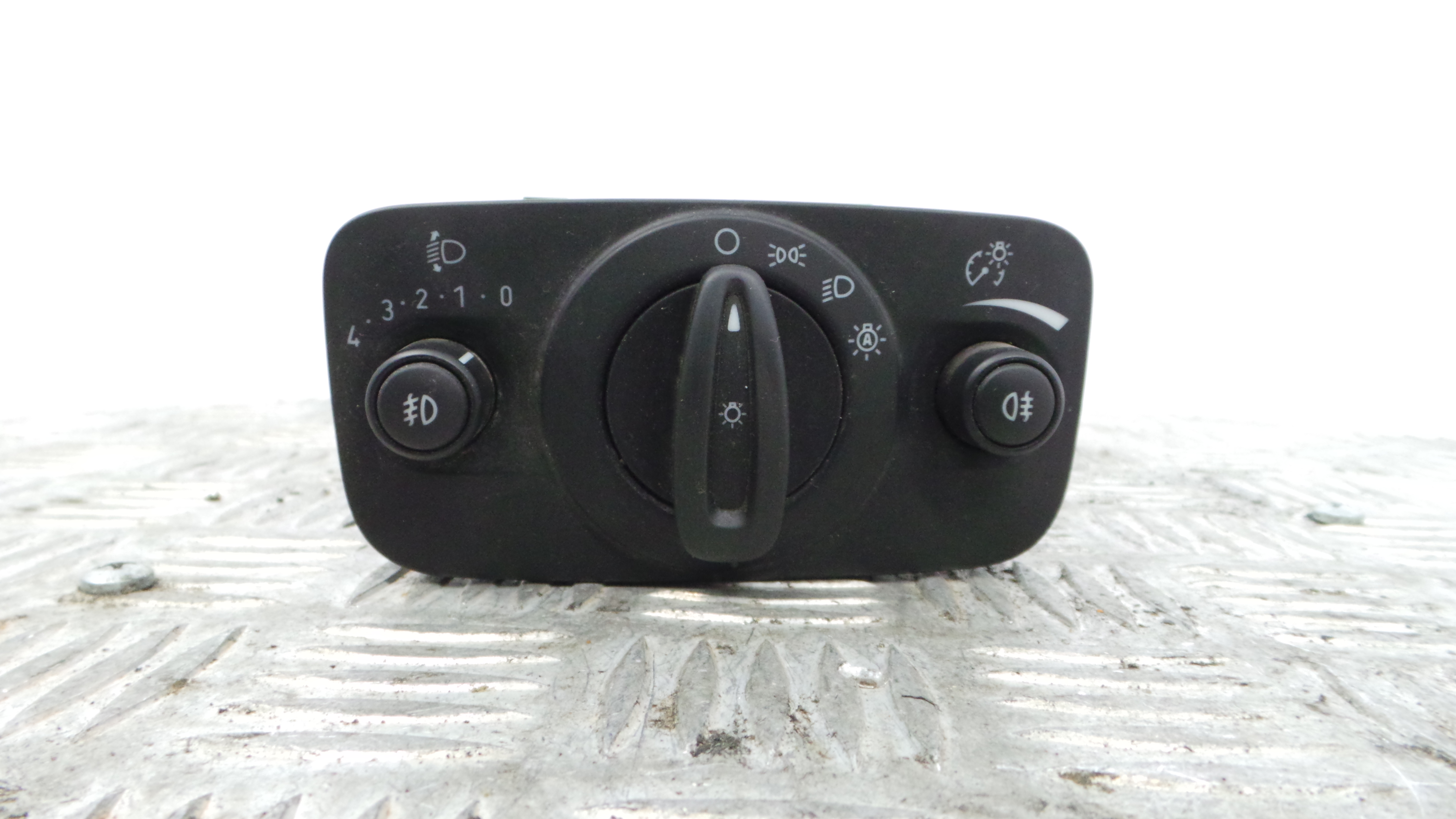 Comando das luzes  C1BT-13A024-AB - FORD FIESTA VI (CB1, CCN)-33641174