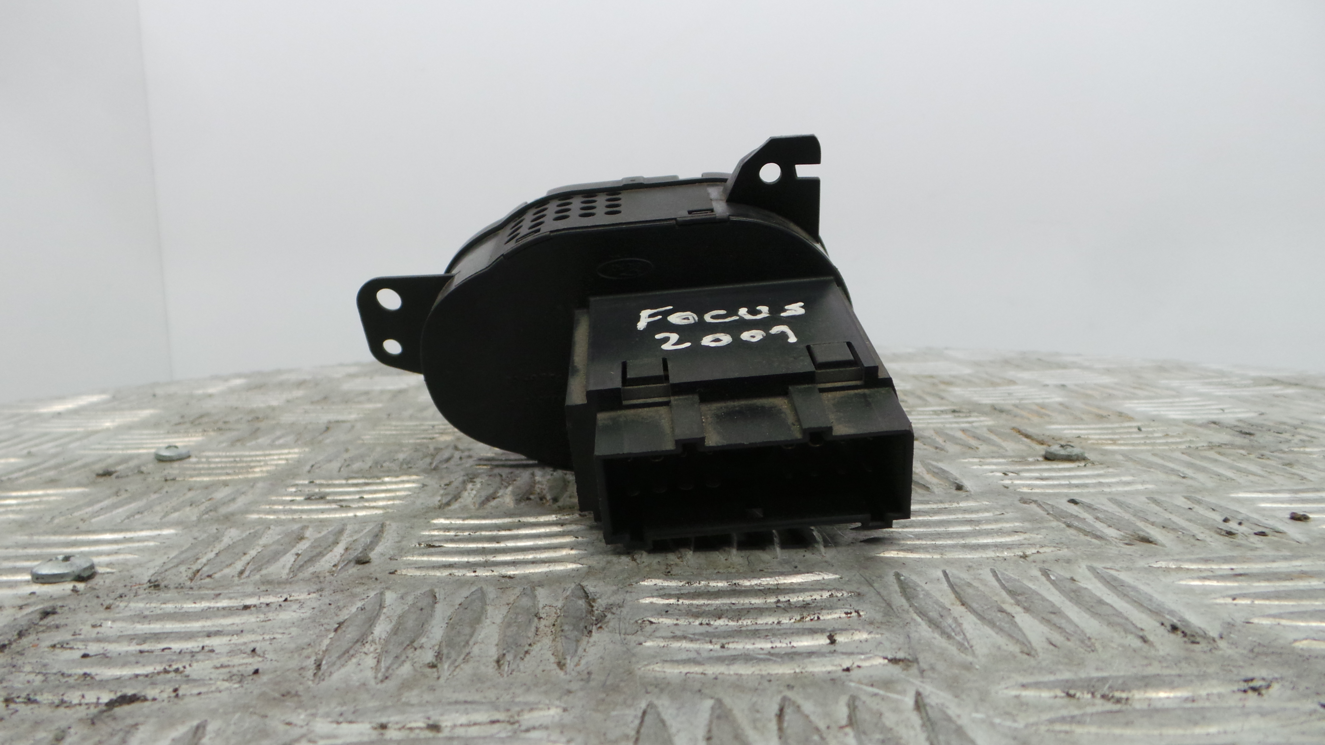 Comando das luzes  98AG-13A024-CH - FORD FOCUS I (DAW, DBW)-33641177