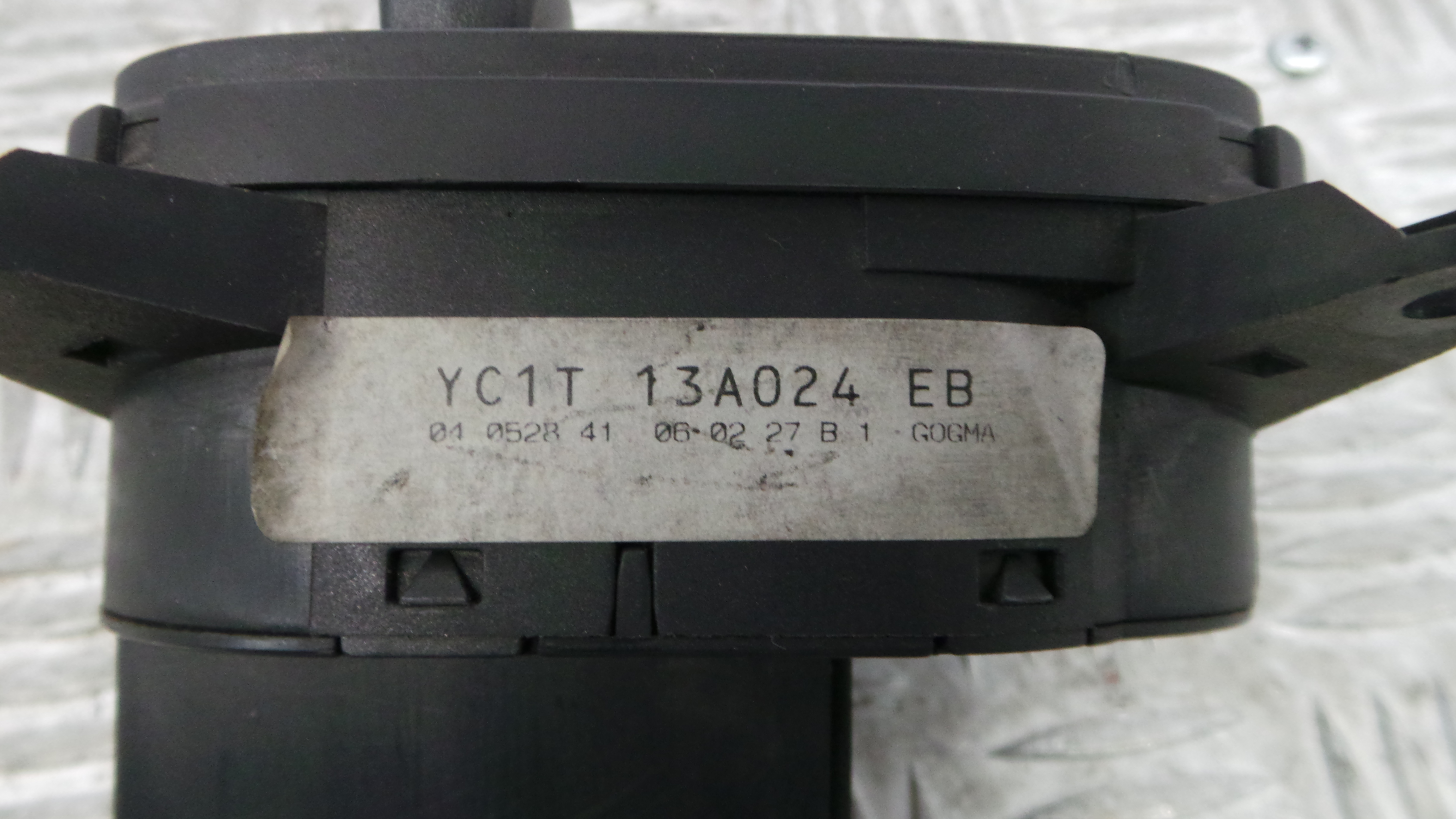 Comando das luzes  YC1T-13A024-EB - FORD TRANSIT Caixa (FA_ _)-33641192