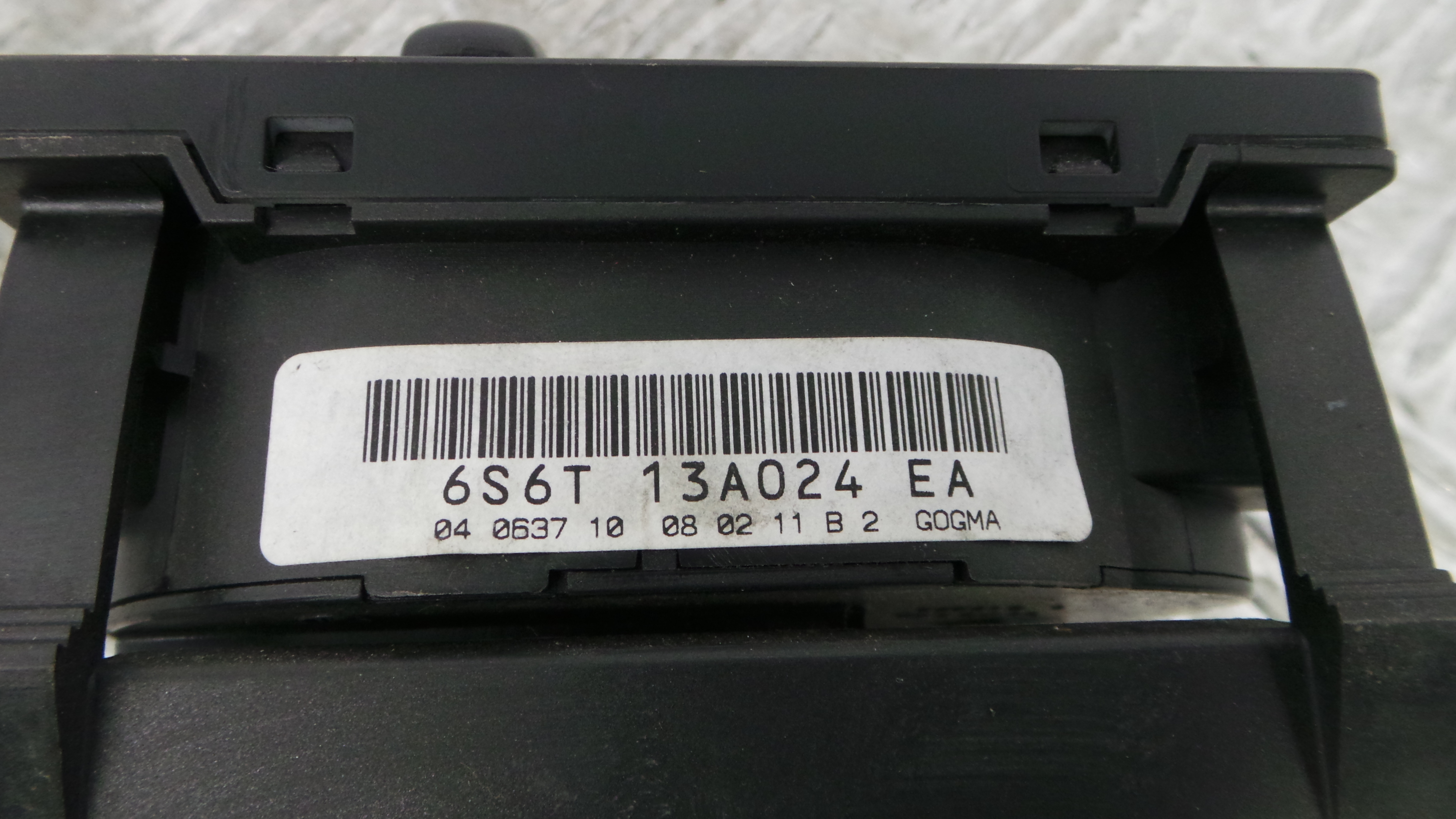 Comando das luzes  6S6T-13A024-EA - FORD FIESTA V (JH_, JD_)-33641198