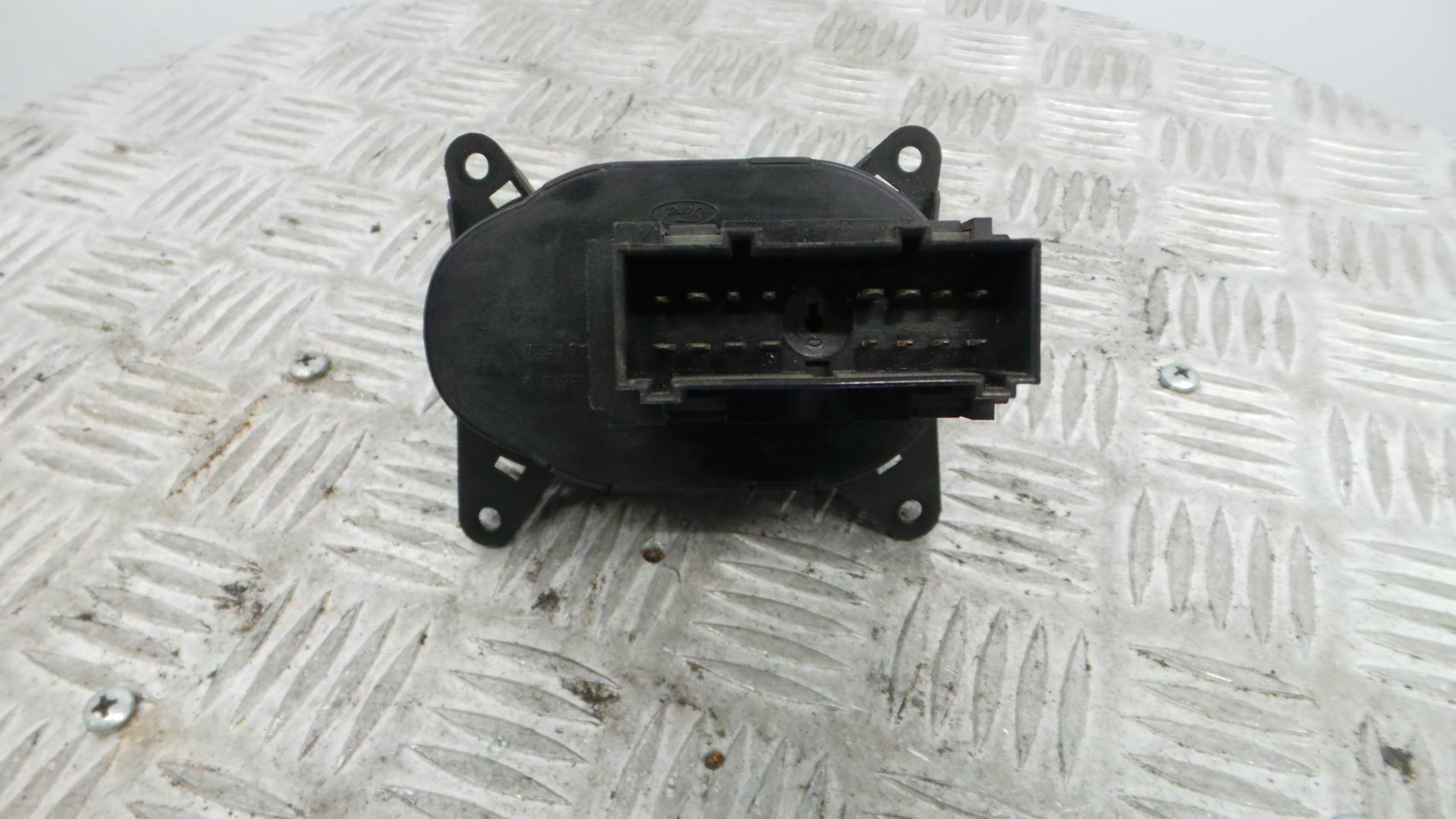 Comando das luzes YC1T-13A024-EB - FORD TRANSIT CONNECT (P65_, P70_, P80_)-33641204
