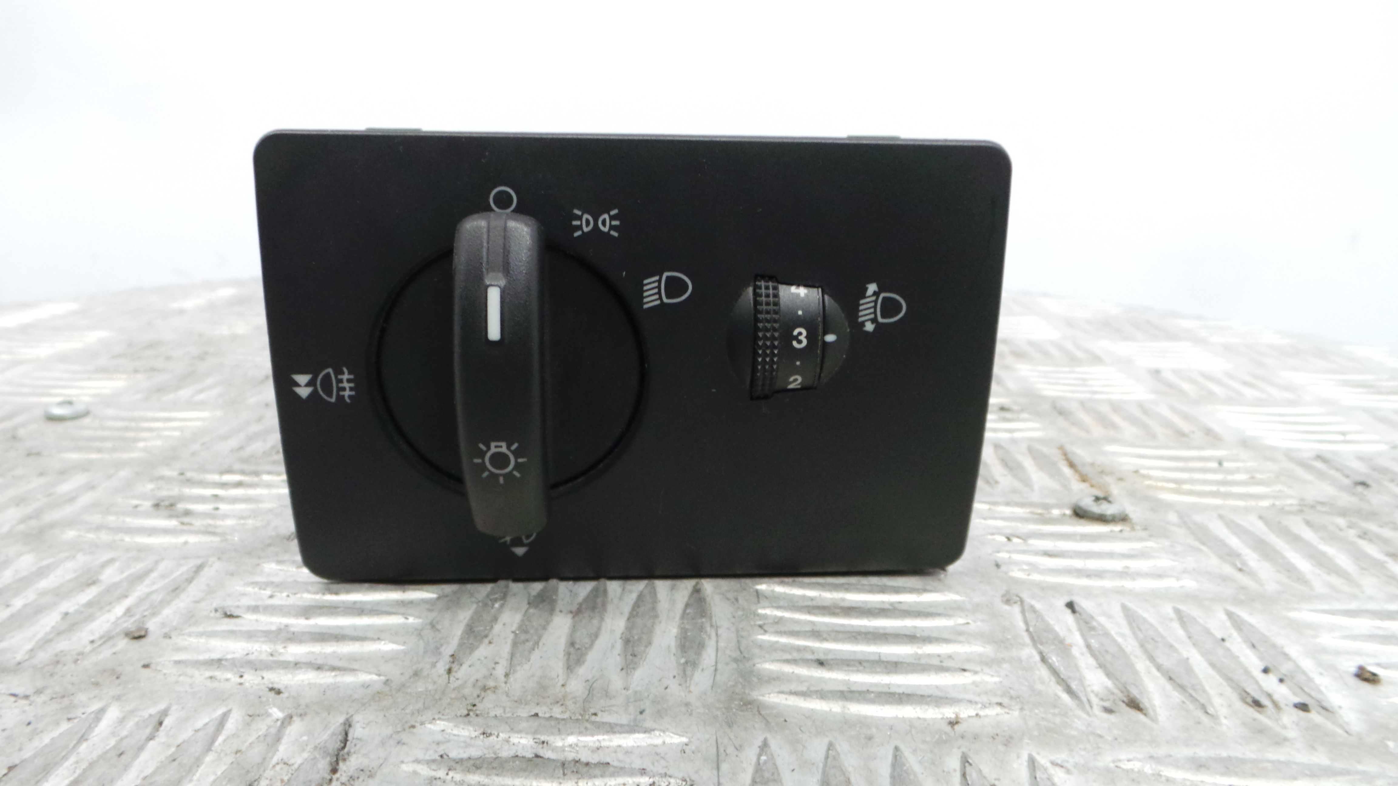 Comando das luzes 6S6T-13A024-CA - FORD FIESTA V (JH_, JD_)-33641234 Comando das luzes 6S6T-13A024-CA - FORD FIESTA V (JH_, JD_)-33641234