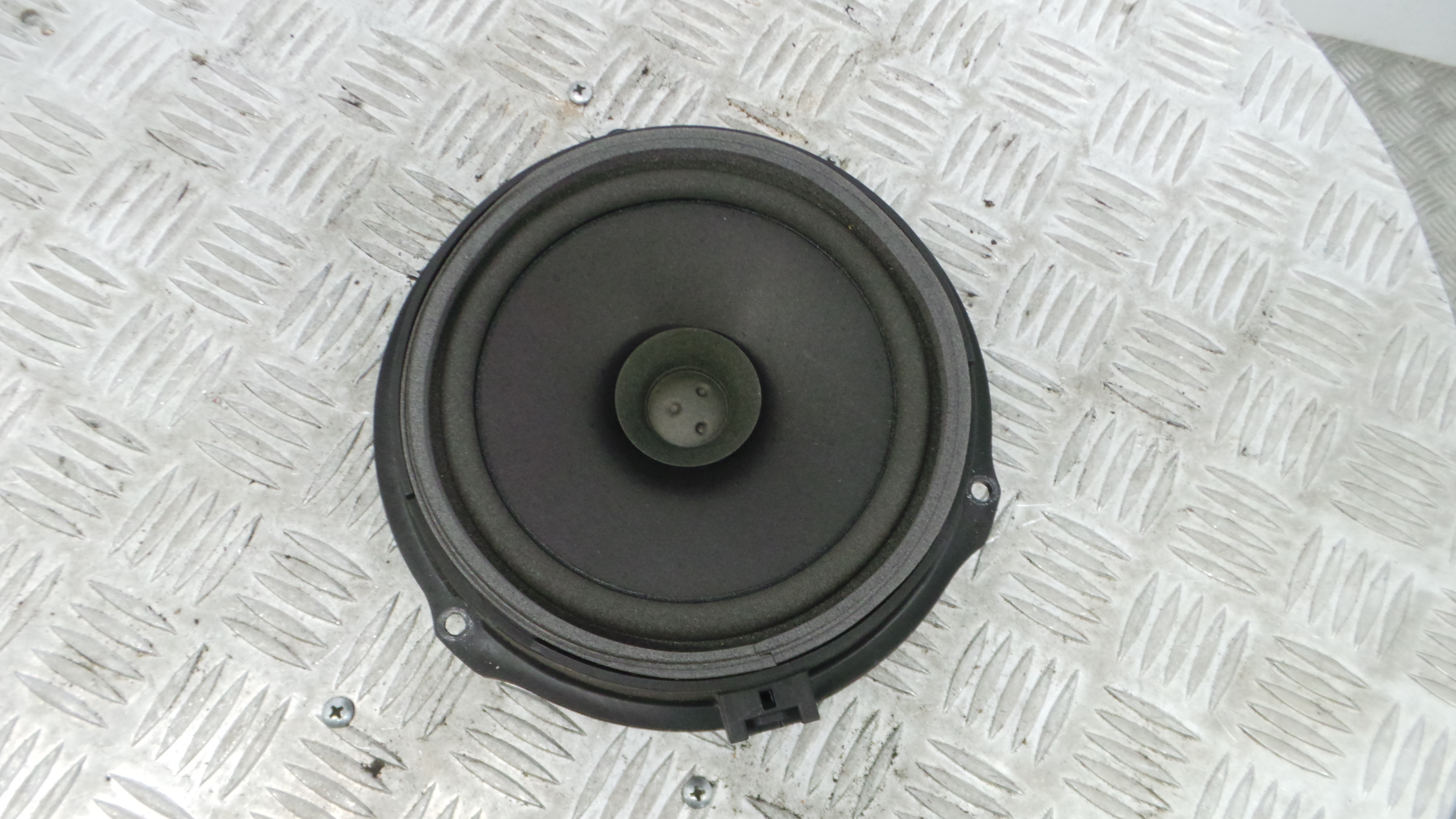 Colunas de Som  3M5T-18808-CE - FORD FOCUS III-33641249