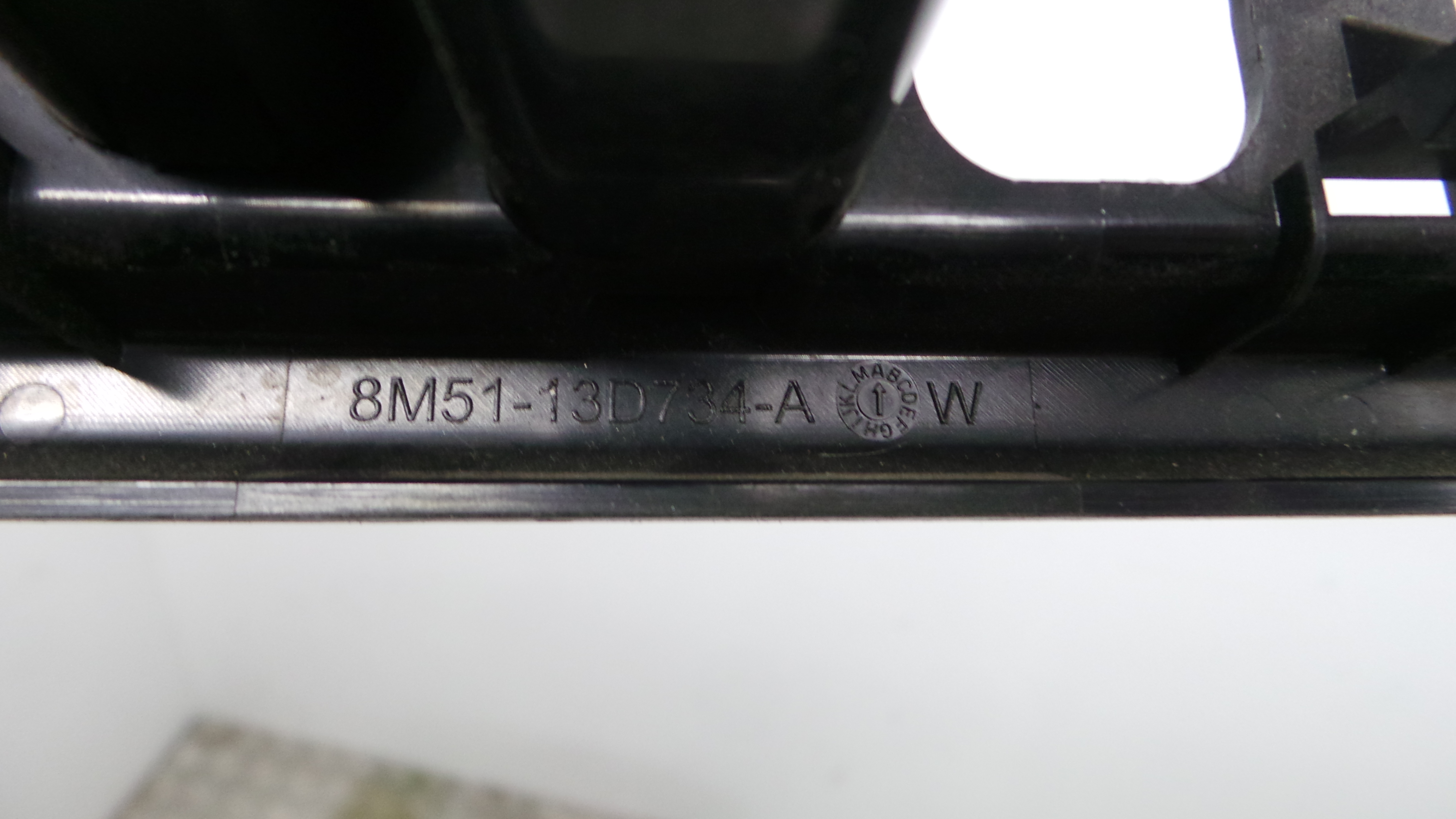 Botões da Consola  8M51-13D734-AW - FORD FOCUS II (DA_, HCP, DP)-33641803