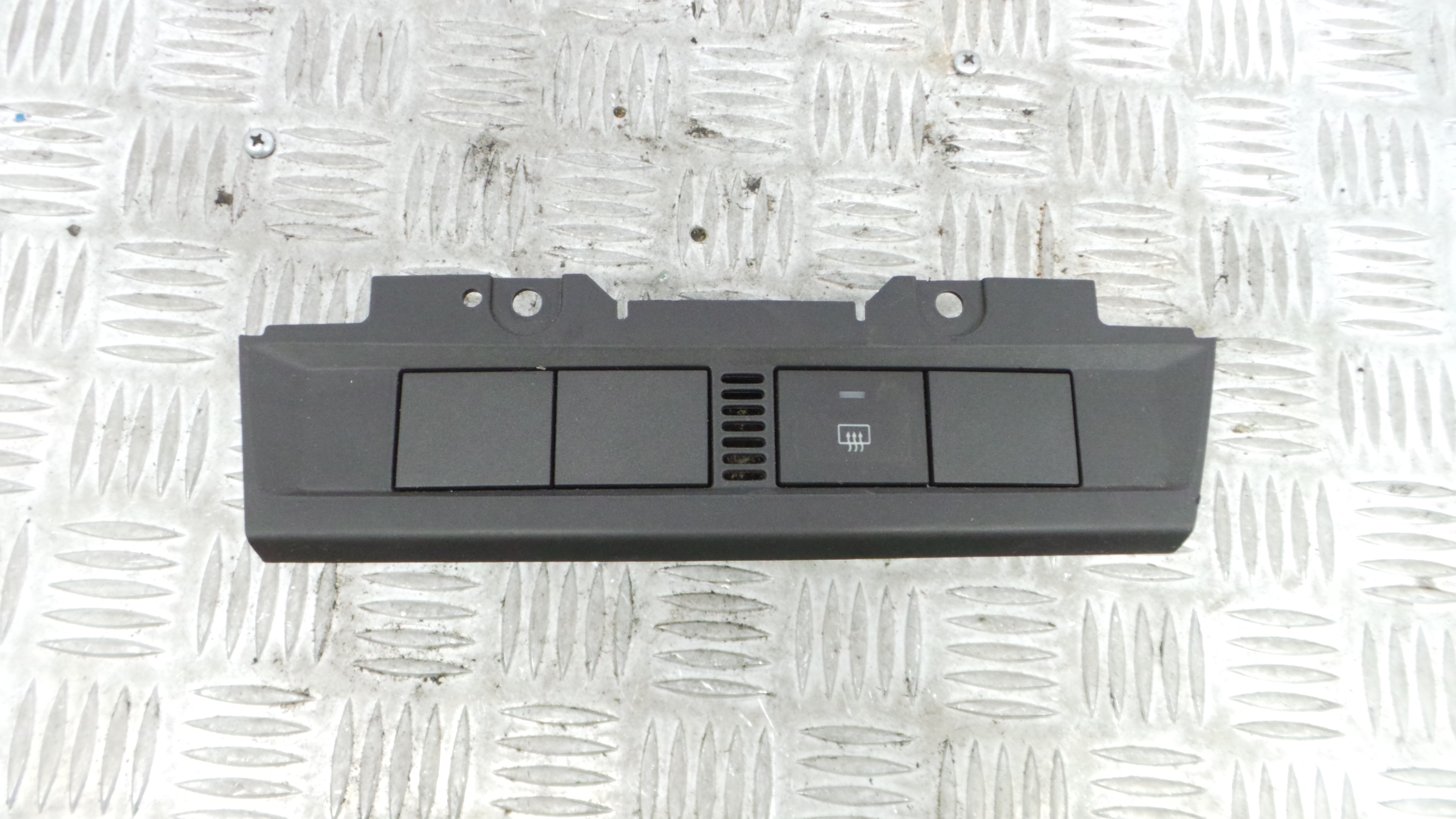 Botões da Consola  4M51-13D734-BC - FORD FOCUS II (DA_, HCP, DP)-33641806