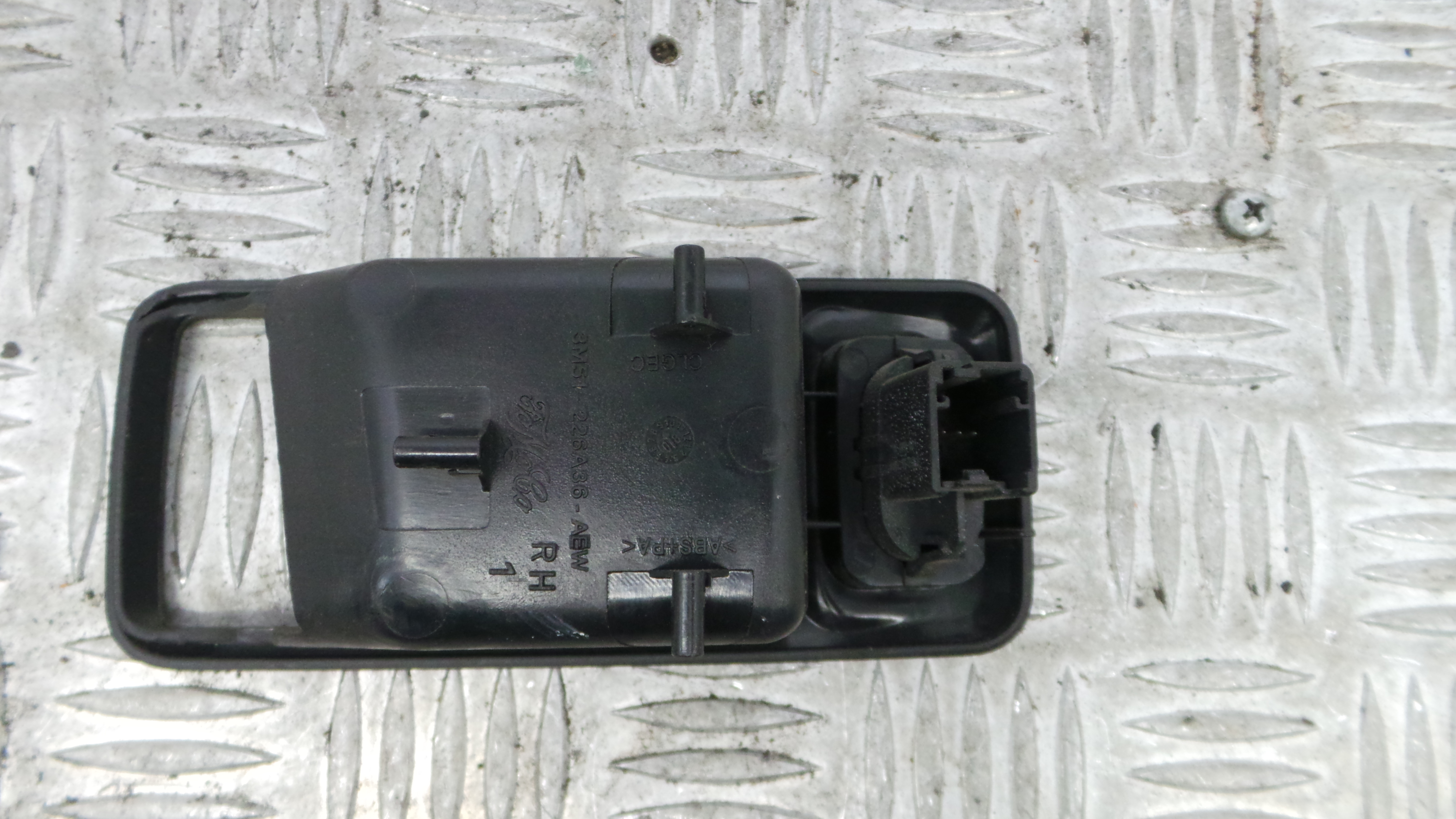 Interruptor / Comando Elevador Vidro Trás Dto 3M51-226A36-AEW - FORD FOCUS II (DA_, HCP, DP)-33641839