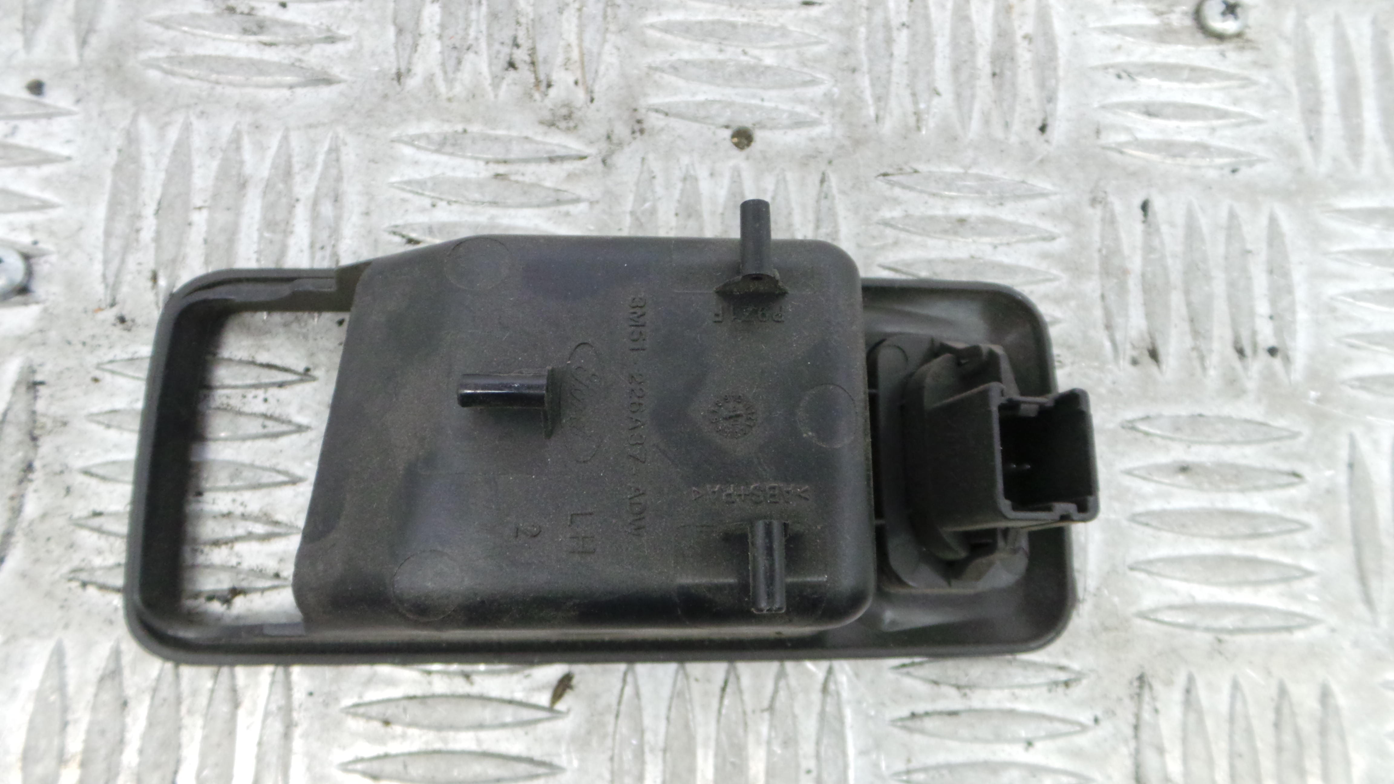 Interruptor / Comando Elevador Vidro Trás Esq 3M51-226A36-ADW - FORD FOCUS II (DA_, HCP, DP)-33641848