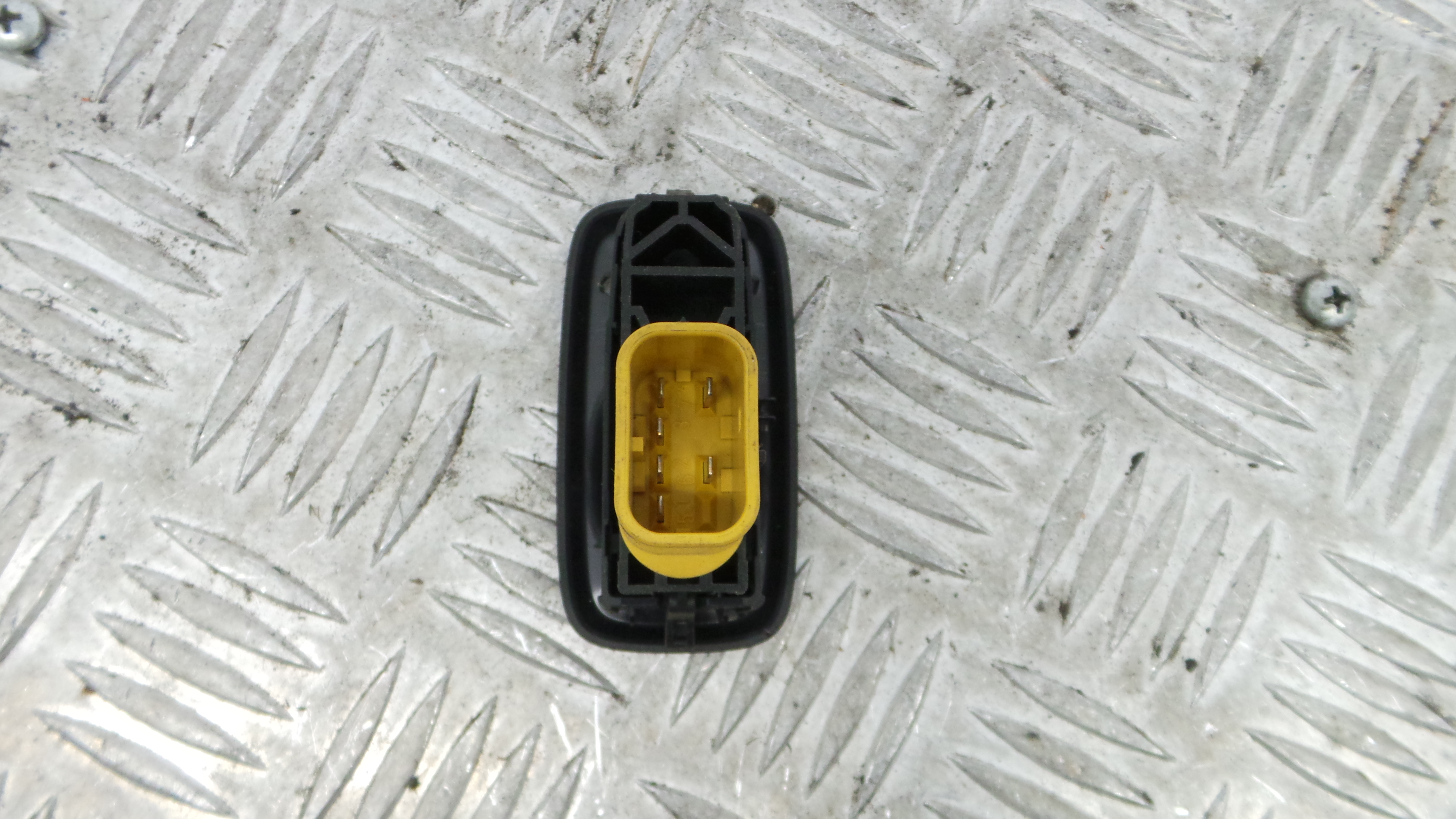 Interruptor / Comando Elevador Vidro Frente Dto  8A6T-14529-AA - FORD FIESTA VI (CB1, CCN)-33641898