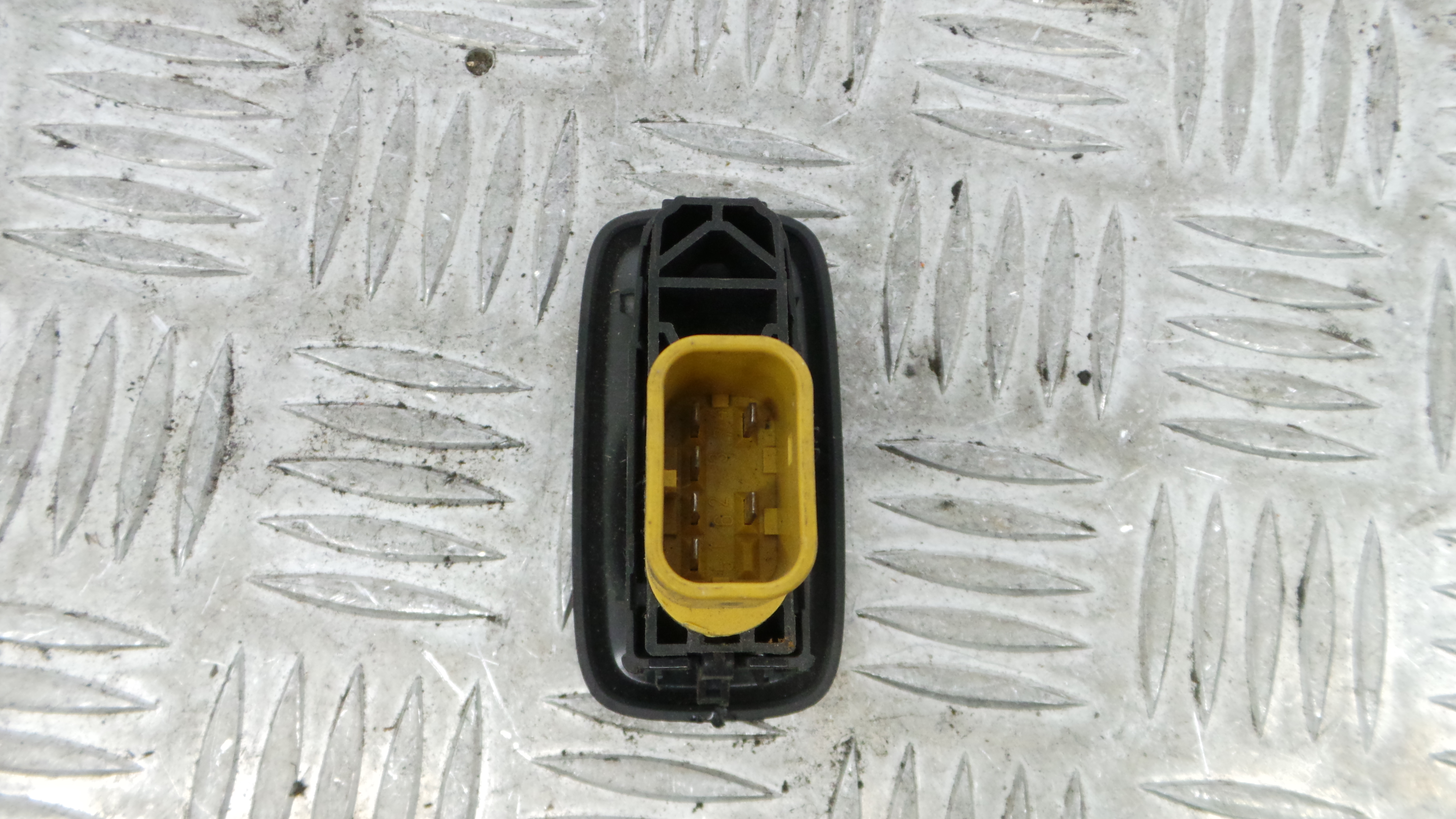 Interruptor / Comando Elevador Vidro Frente Dto  8A6T-14529-AA - FORD FIESTA VI (CB1, CCN)-33641901