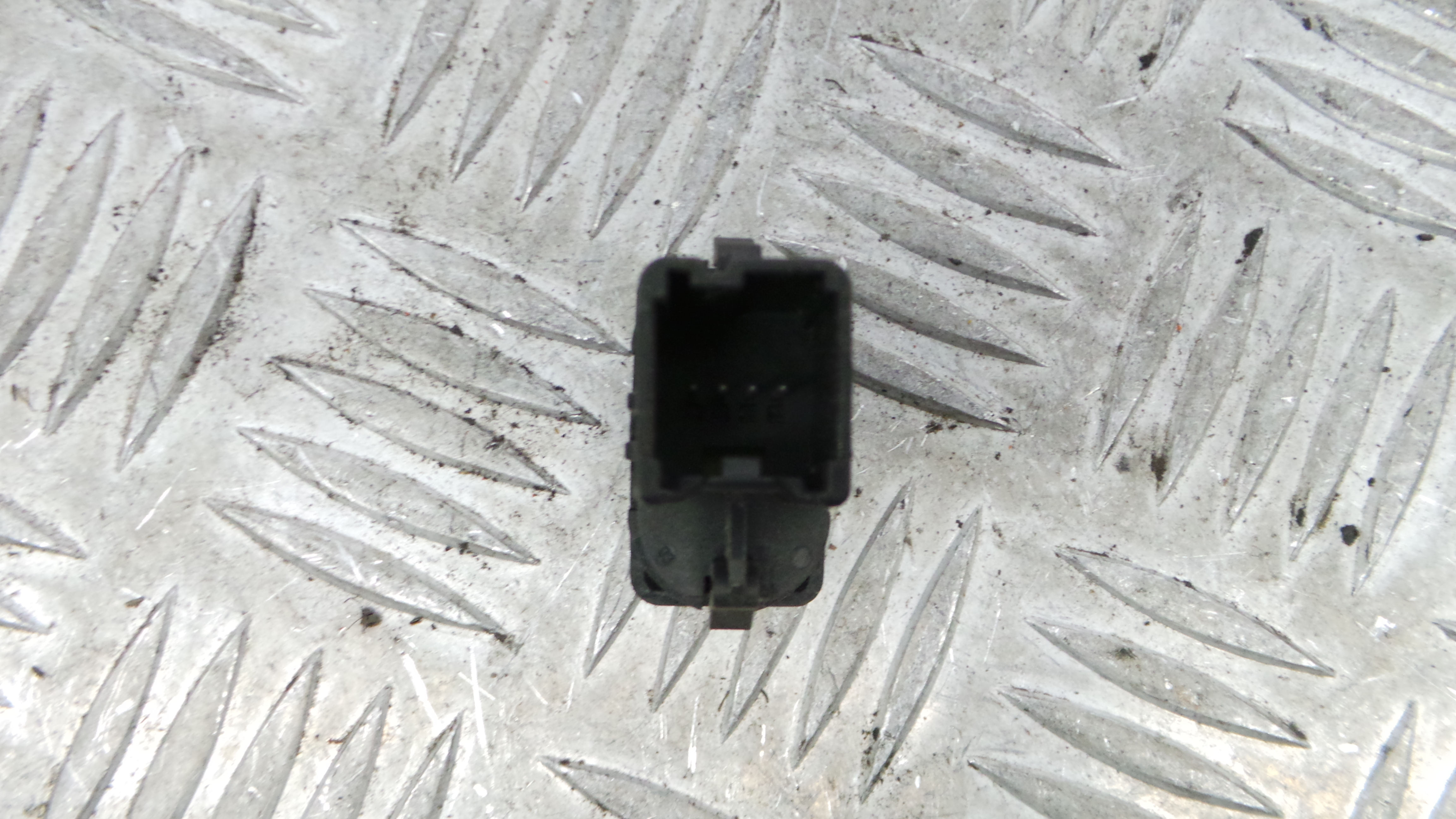 Interruptor / Comando Elevador Vidro Frente Dto 3M5T-14529-AA - FORD FOCUS C-MAX (DM2)-33641979
