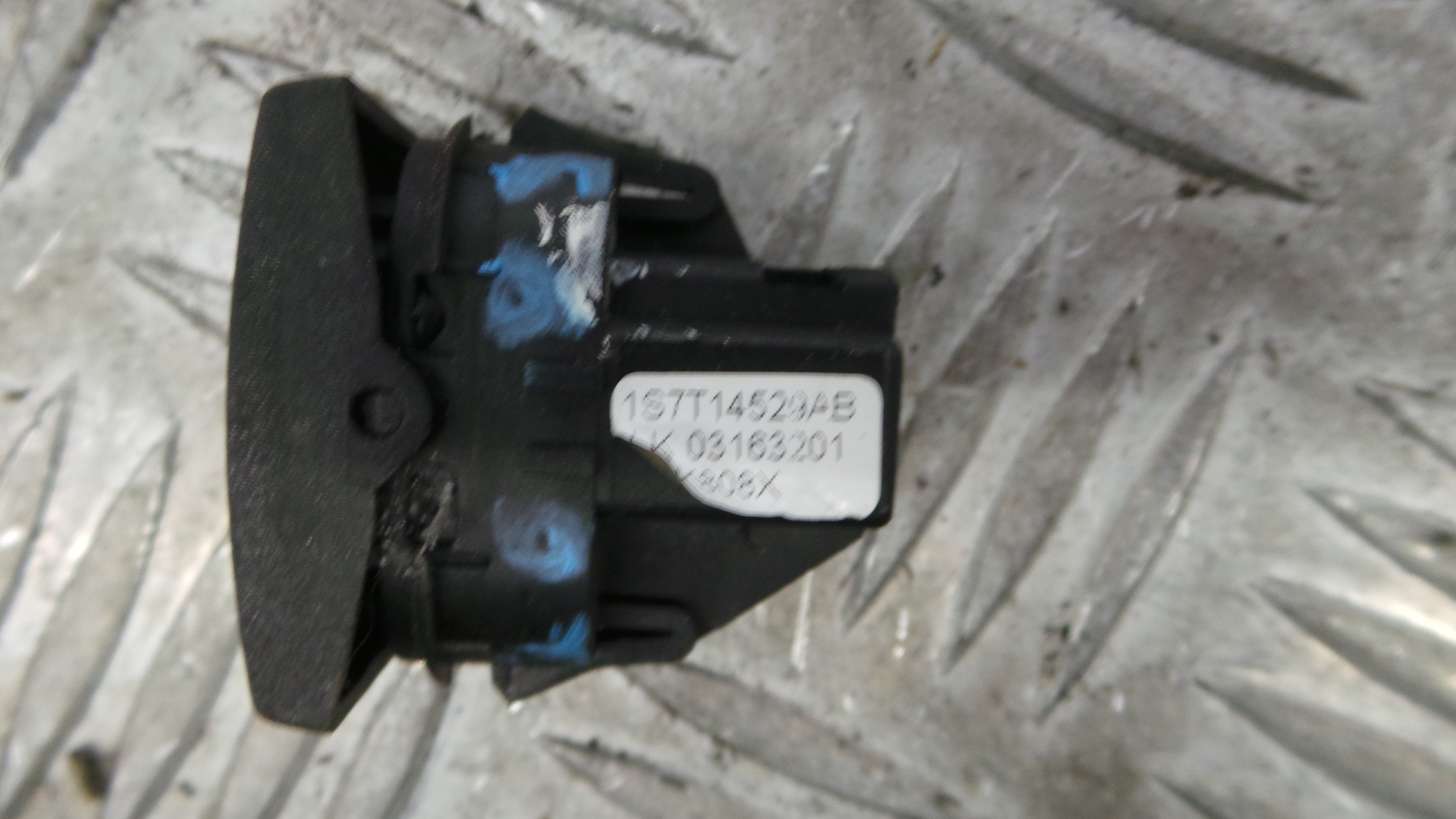 Interruptor / Comando Elevador Vidro Trás Esq 1S7T-14529-AB - FORD MONDEO III (B5Y)-33641988