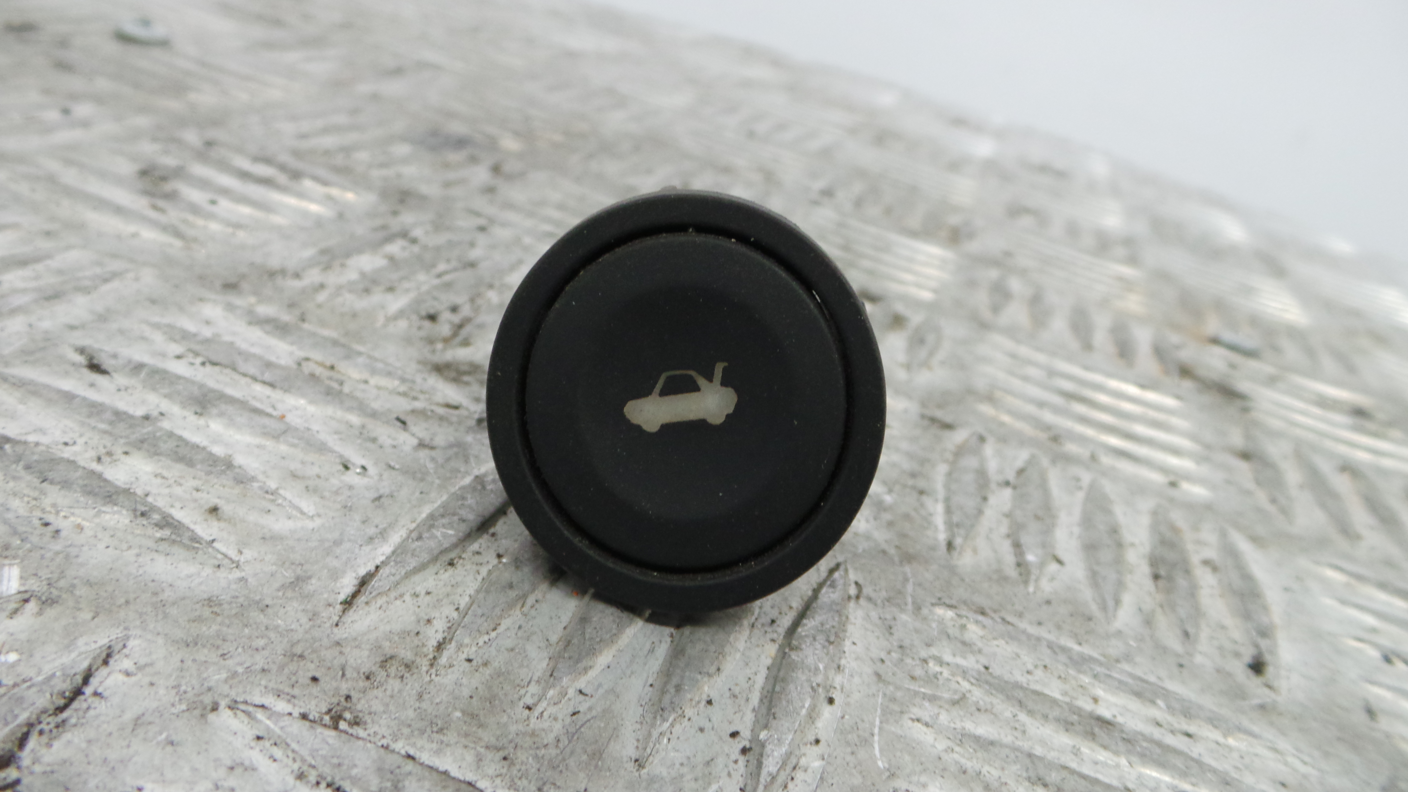 	Interruptor / Comando Mala 6S6T-19B614-AB - FORD FIESTA VI (CB1, CCN)-33642398