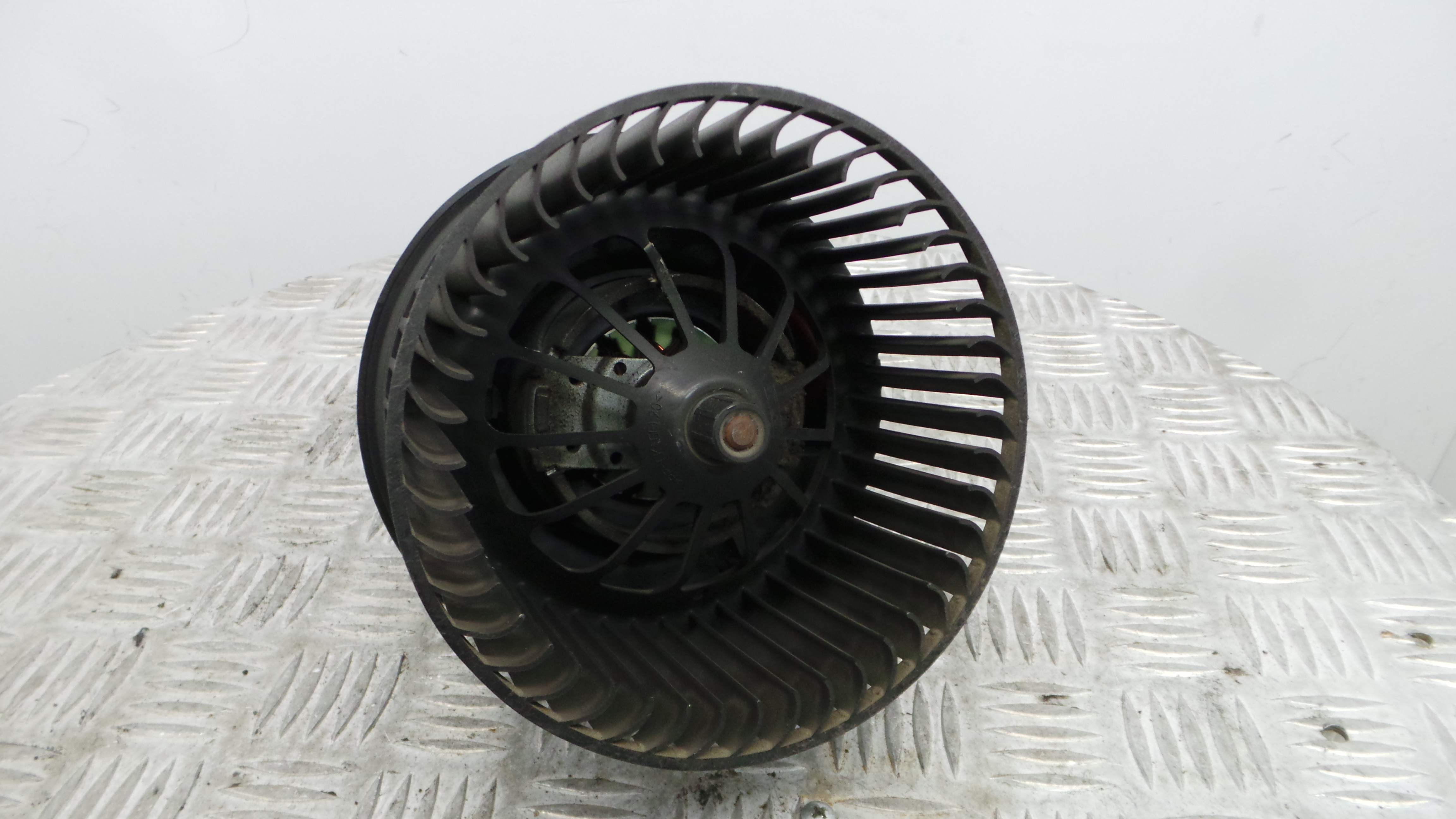 Motor da Chauffage / Motor de Sofagem 3M5H-18456-EC - FORD FOCUS II (DA_, HCP, DP)-33642532 Motor da Chauffage / Motor de Sofagem 3M5H-18456-EC - FORD FOCUS II (DA_, HCP, DP)-33642532