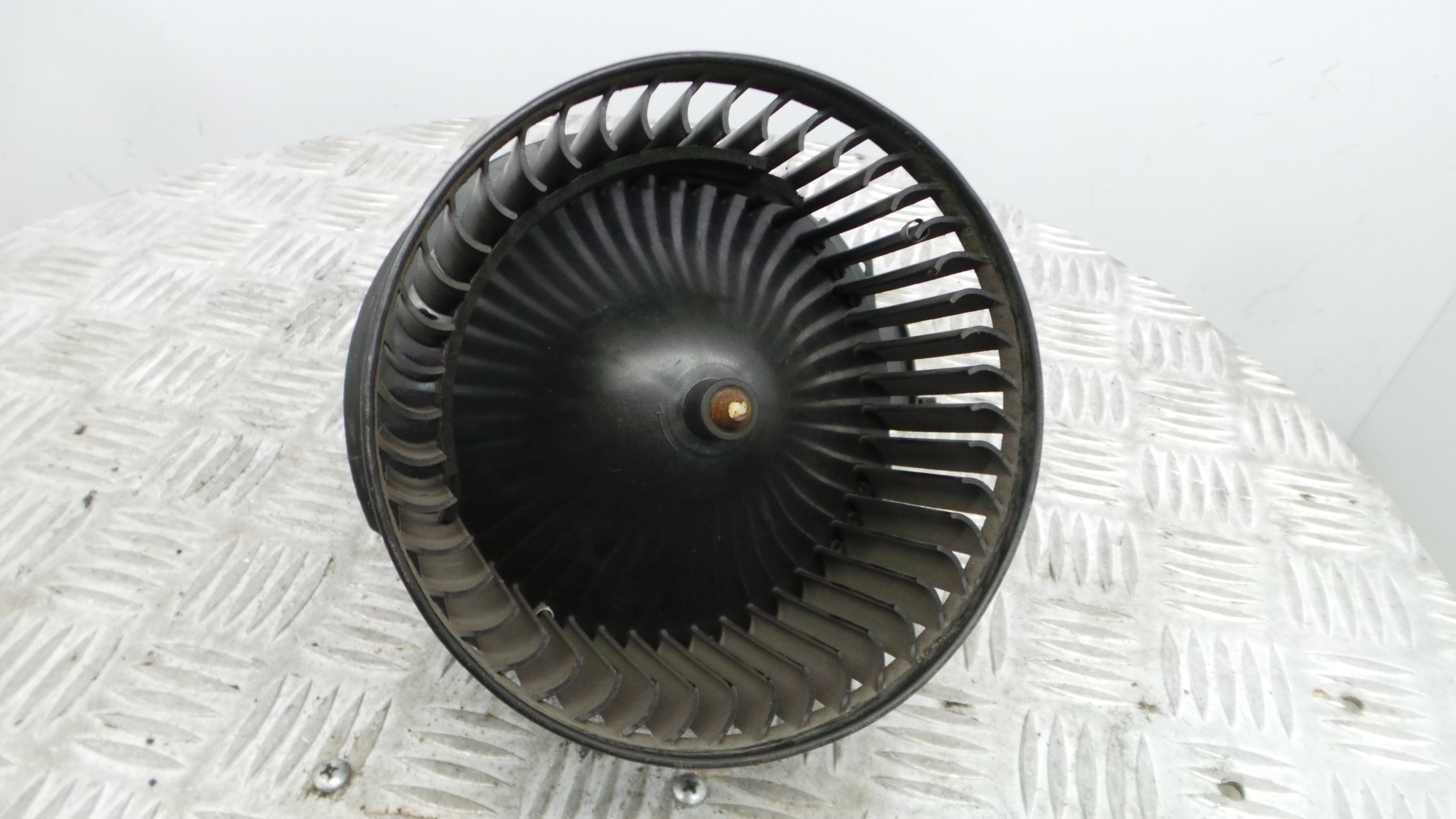 Motor da Chauffage / Motor de Sofagem VP8E2H-18456-AA - FORD FIESTA VI (CB1, CCN)-33642535 Motor da Chauffage / Motor de Sofagem VP8E2H-18456-AA - FORD FIESTA VI (CB1, CCN)-33642535