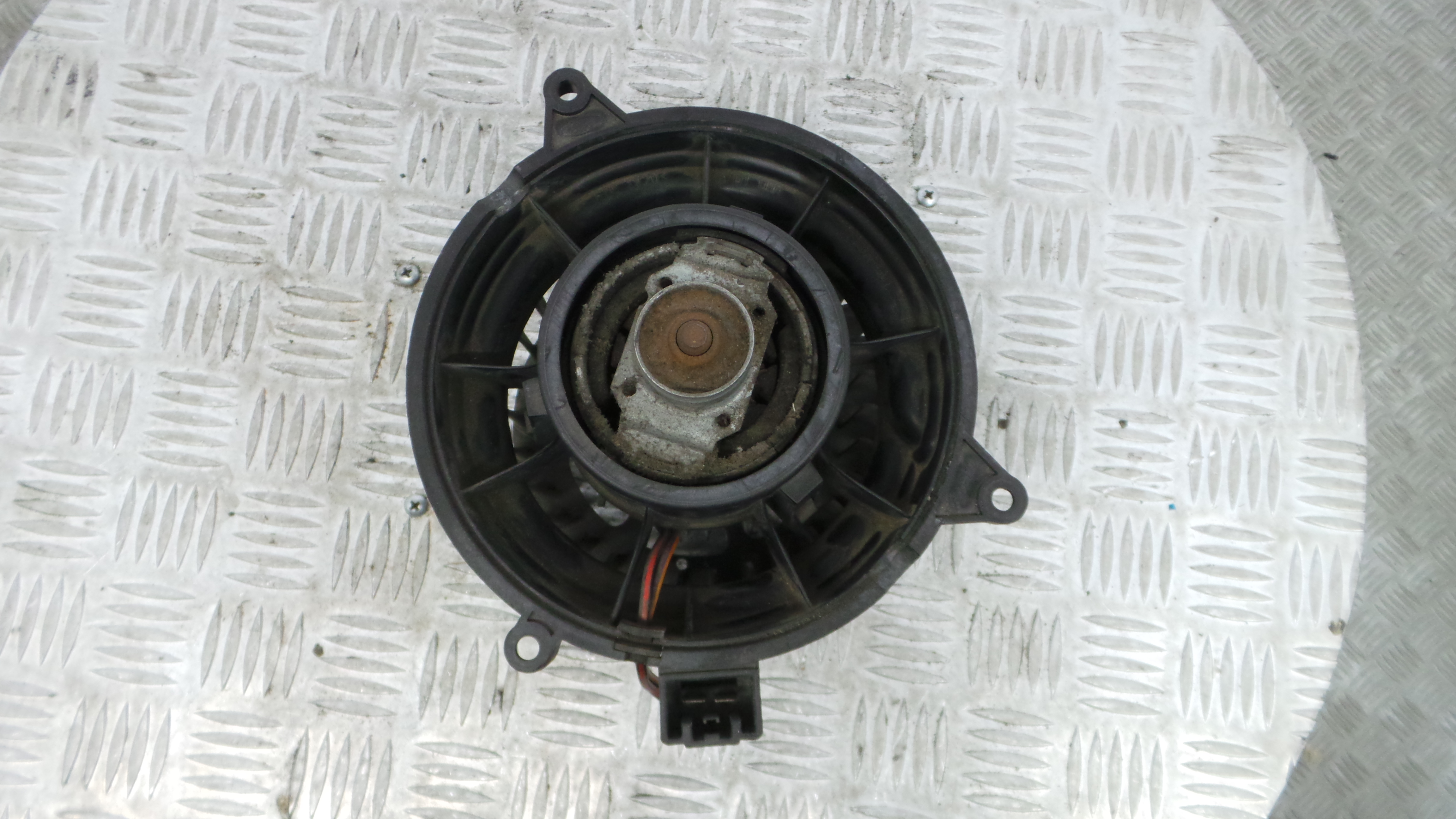 Motor da Chauffage / Motor de Sofagem VP2S6H-18456-AD - FORD FIESTA V (JH_, JD_)-33642571